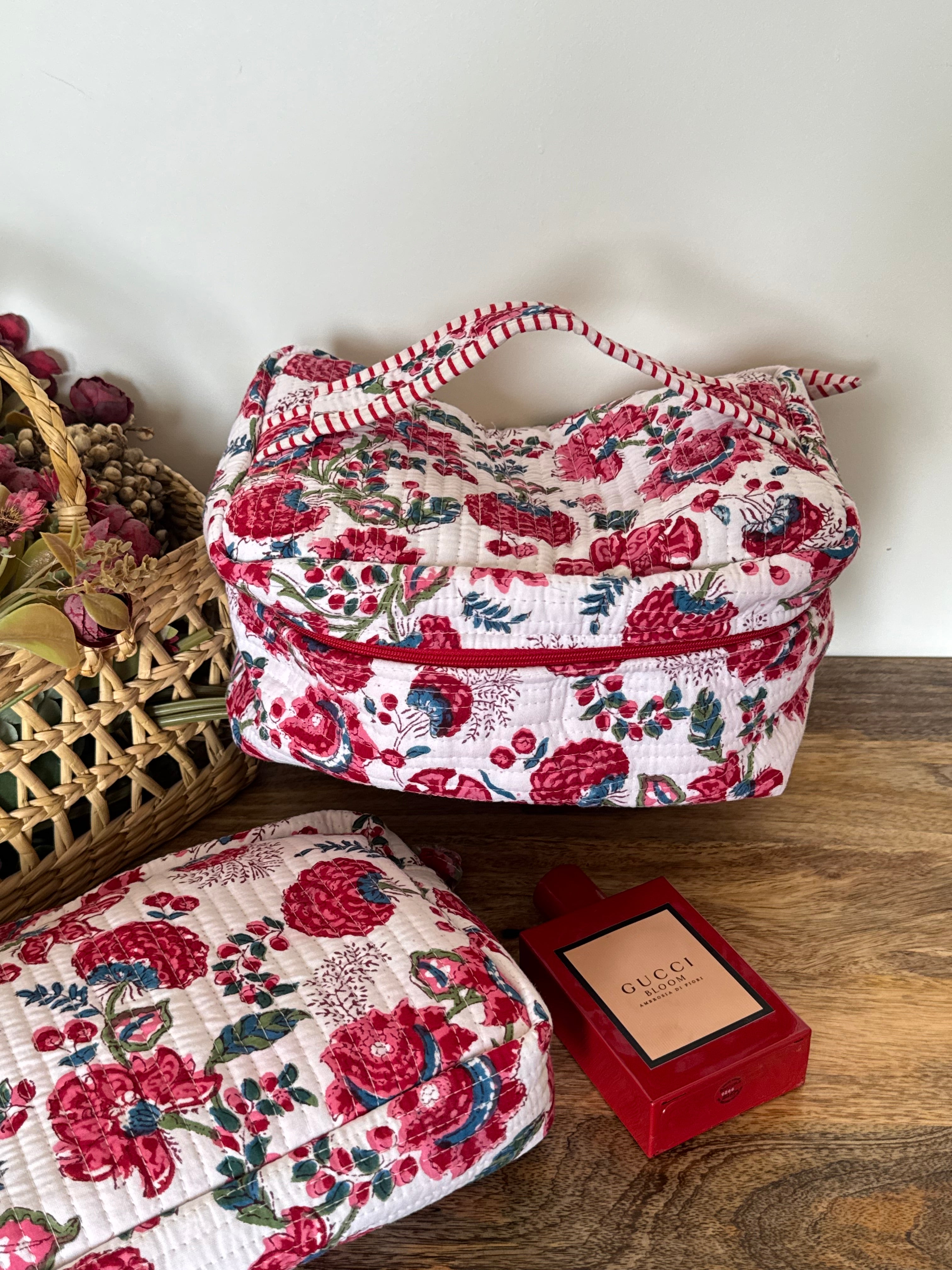 VANITY BAG & TRAVEL POUCH COMBO SET