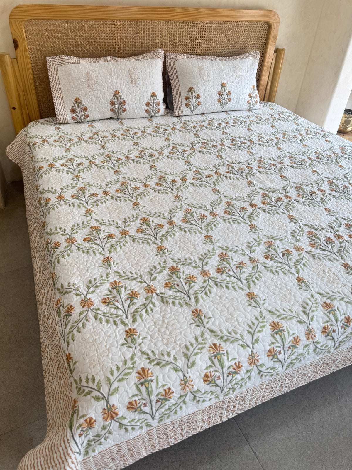 HANDBLOCK PRINTED QUILTED BEDCOVER 90*108 inches