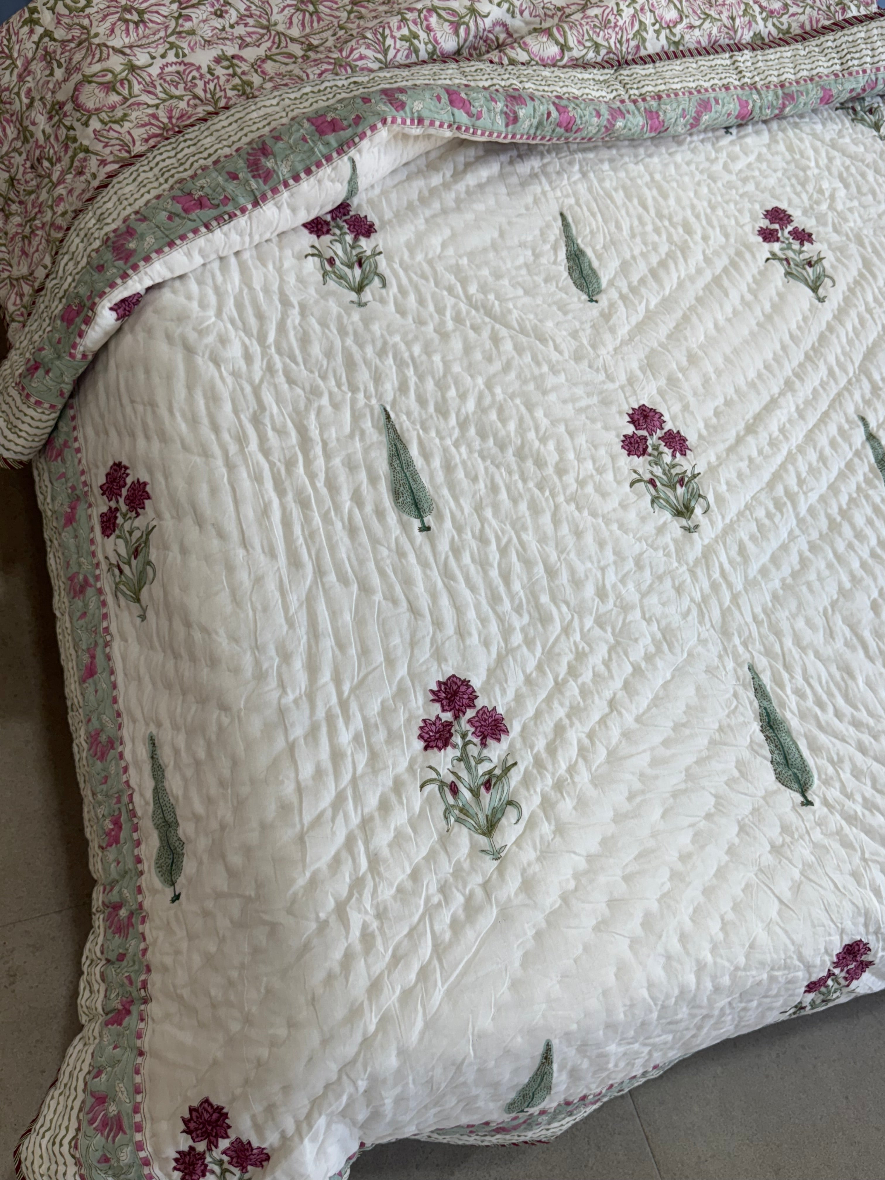 HANDBLOCK PRINTED SINGLE QUILT