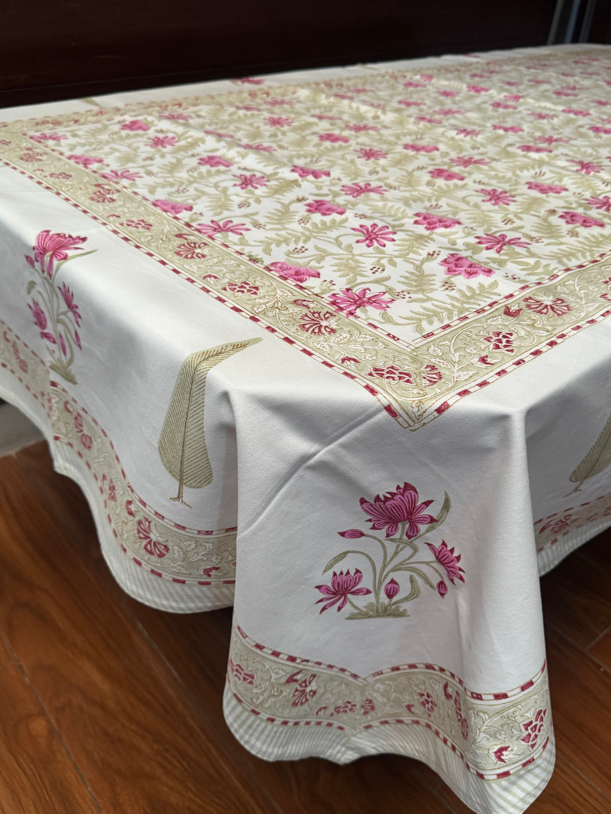 SIX SEATER HANDBLOCK PRINTED TABLECLOTH
