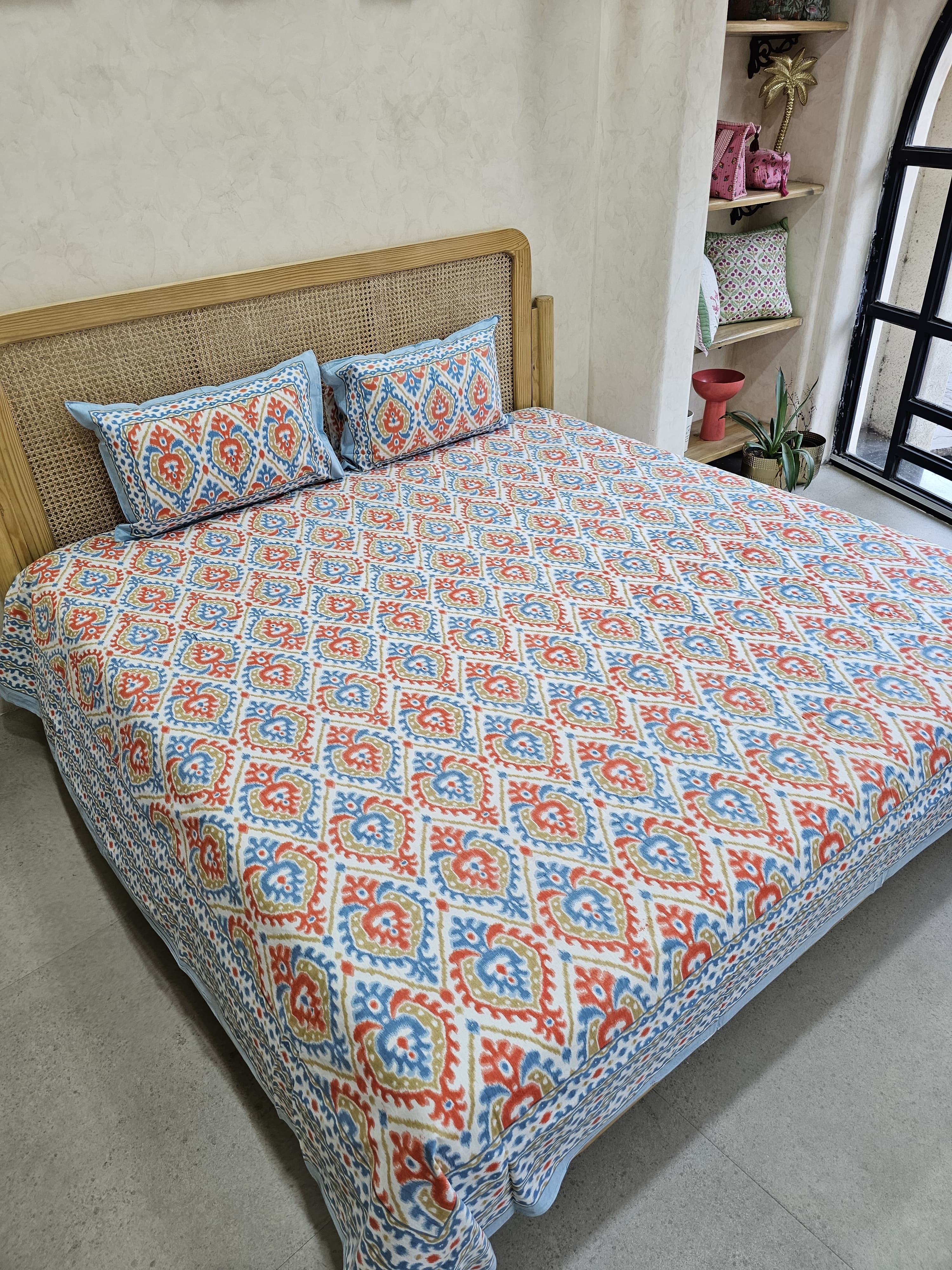 IKKAT BEDSHEET WITH TWO REVERSIBLE PILLOW COVERS