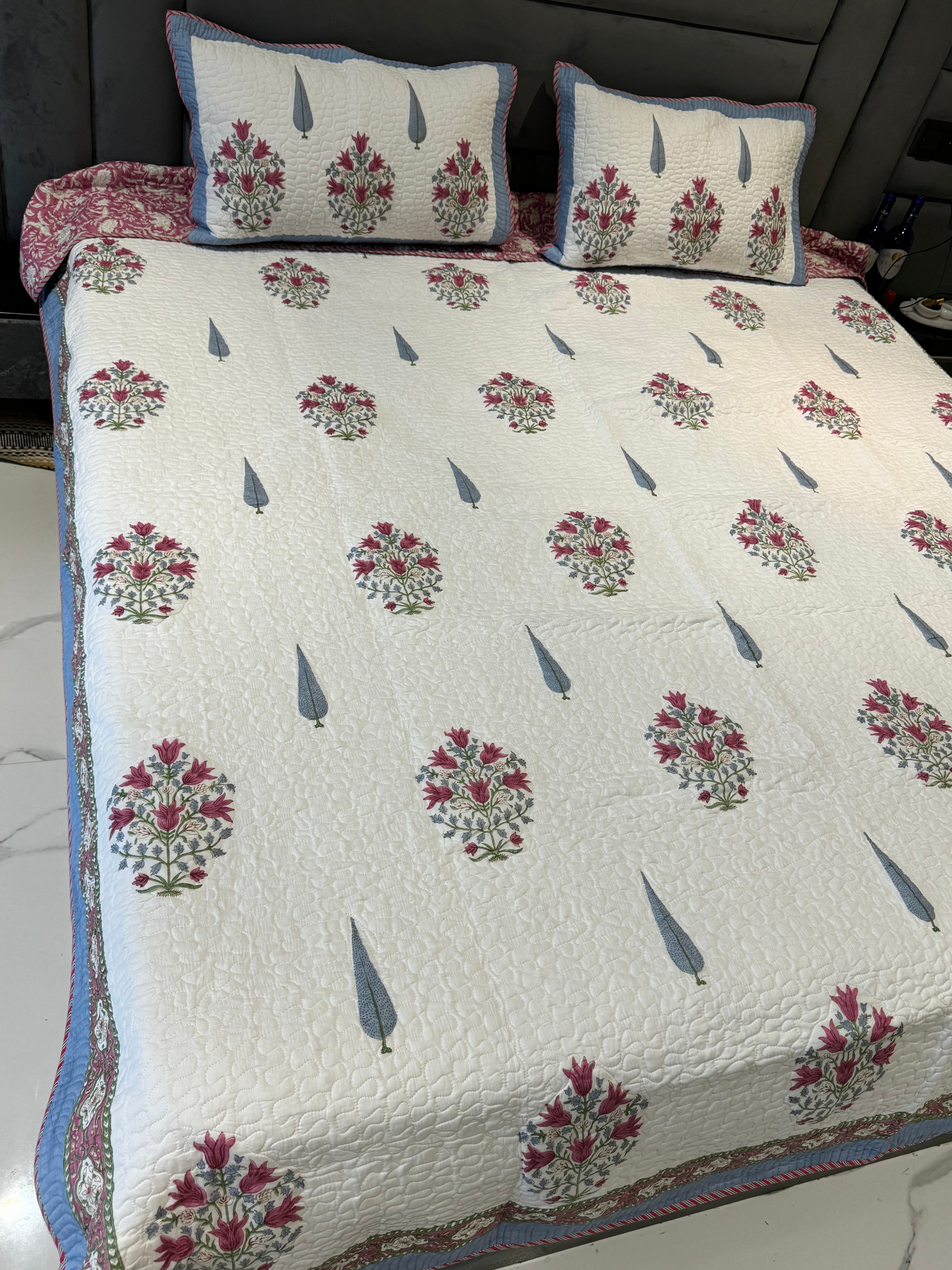 REVERSIBLE SUMAN HAND BLOCK PRINTED QUILTED BEDCOVER