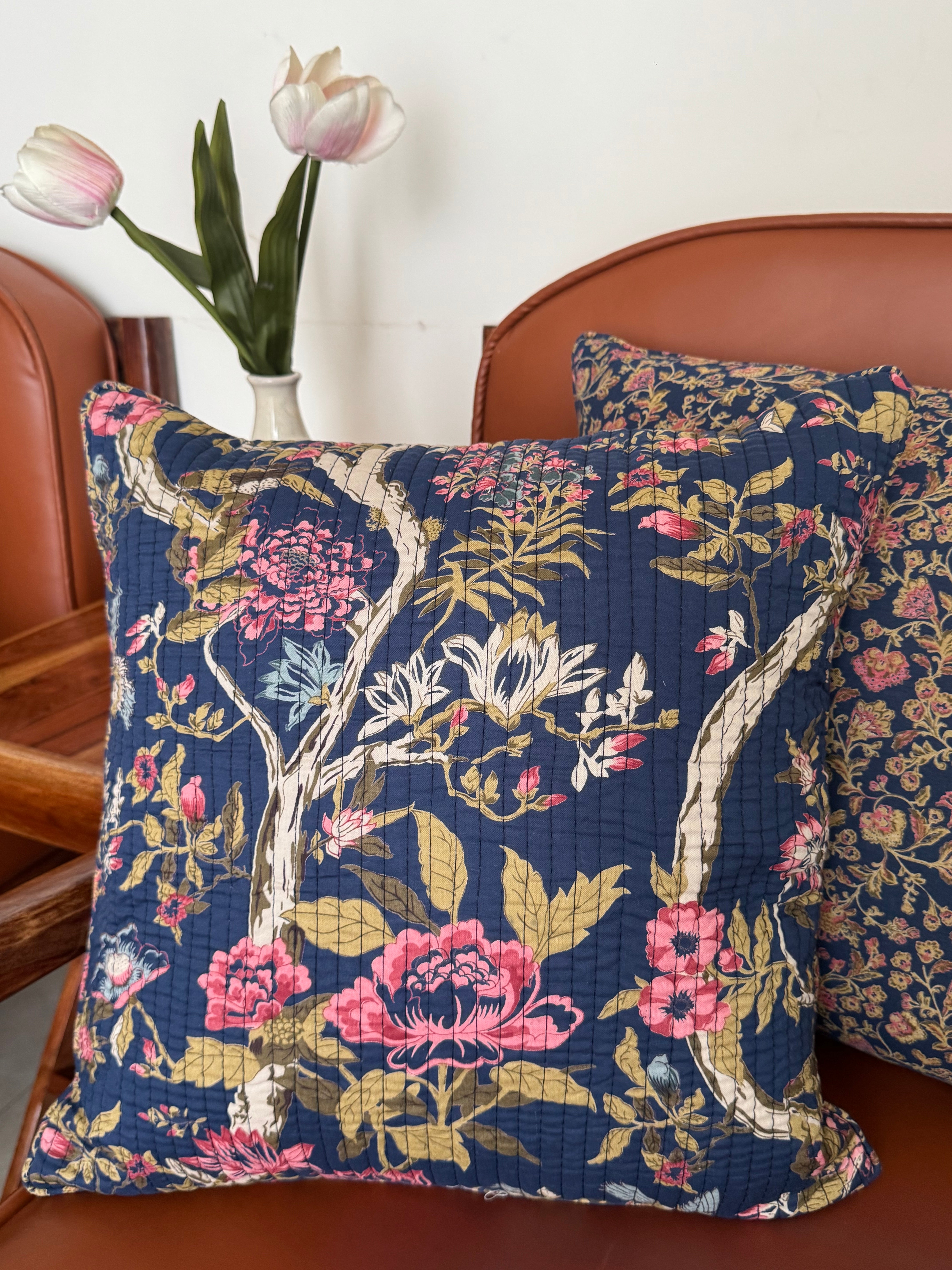 KANAK - SINGLE PIECE QUILTED 16 BY 16 INCHES CUSHION COVER
