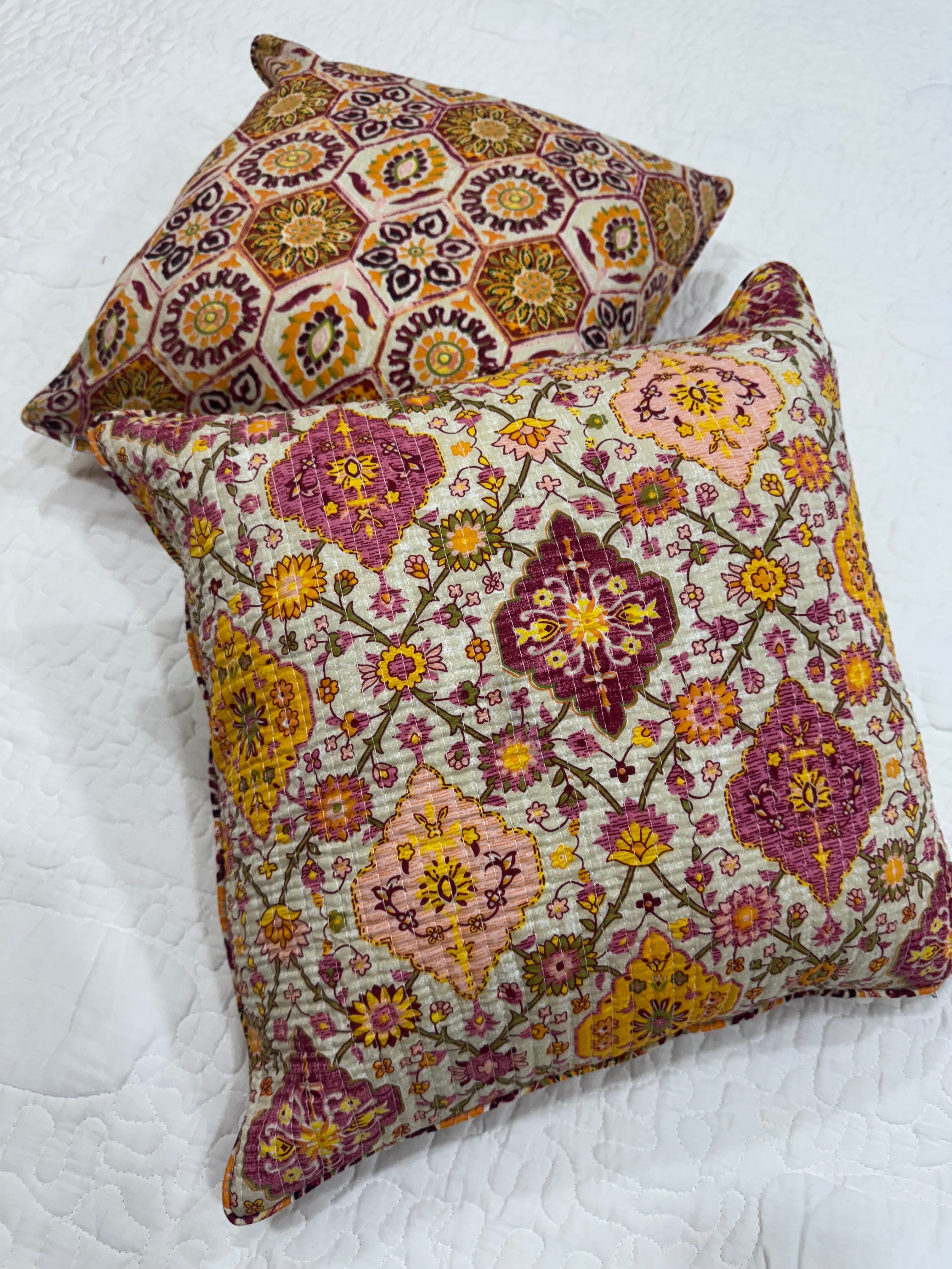KANAK - SINGLE PIECE QUILTED 16 BY 16 INCHES CUSHION COVER