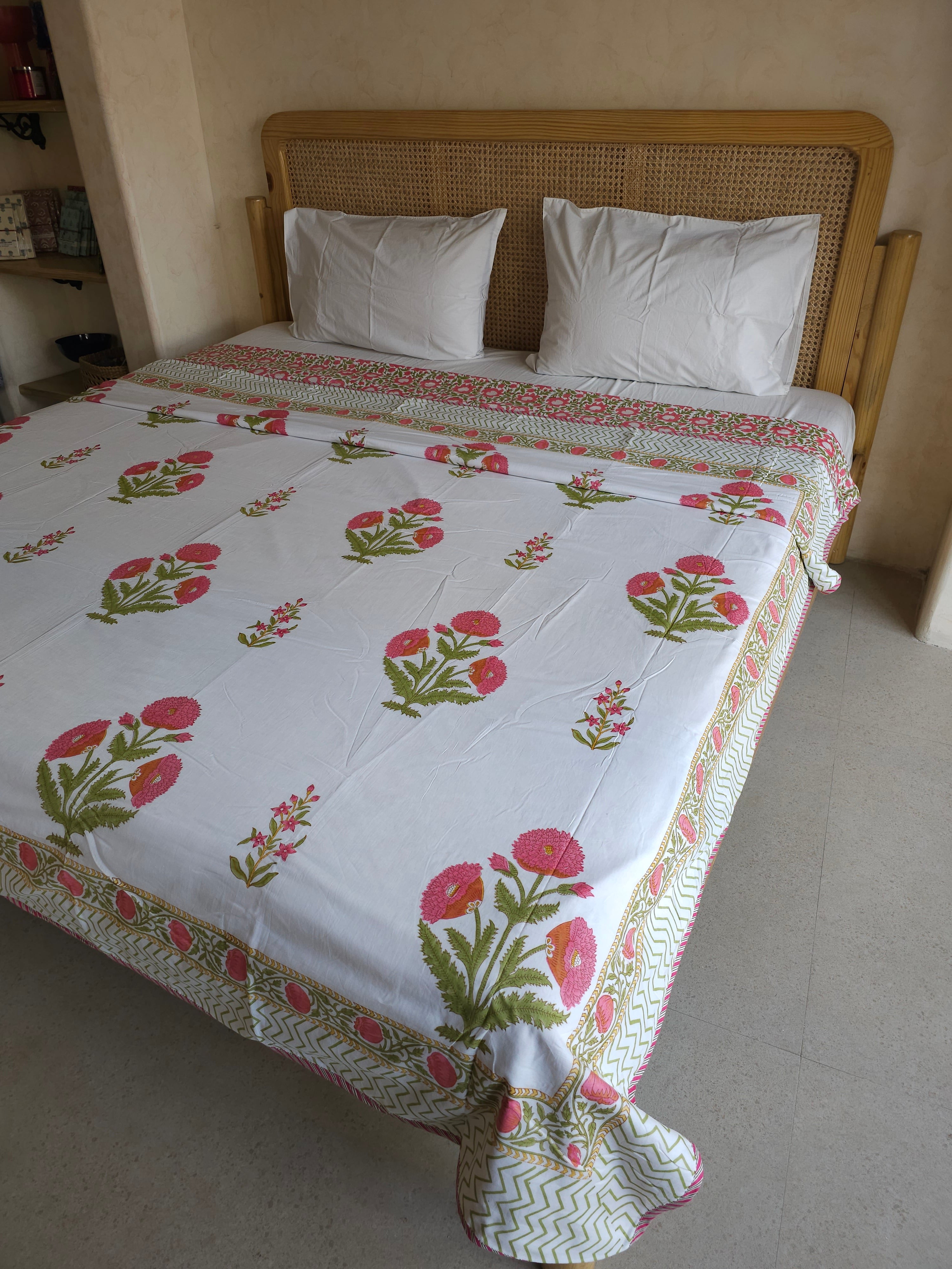 POPPY DOUBLE BED HANDBLOCK PRINTED REVERSIBLE MULMUL DOHAR
