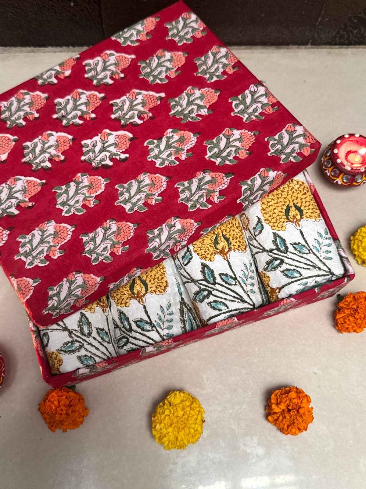 HANDBLOCK PRINTED GIFT BOX - FACE TOWEL SETS