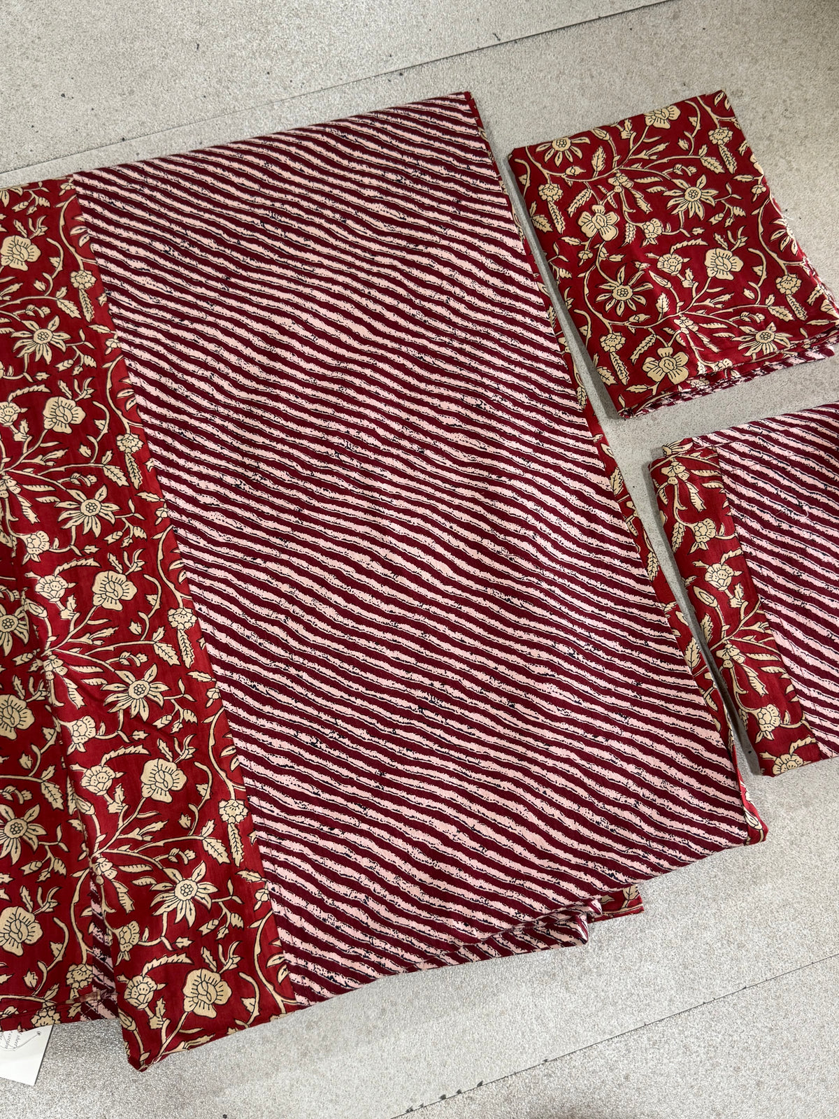 KANAK BEDSHEET WITH TWO PILLOW CASES - 108 by 108 inches