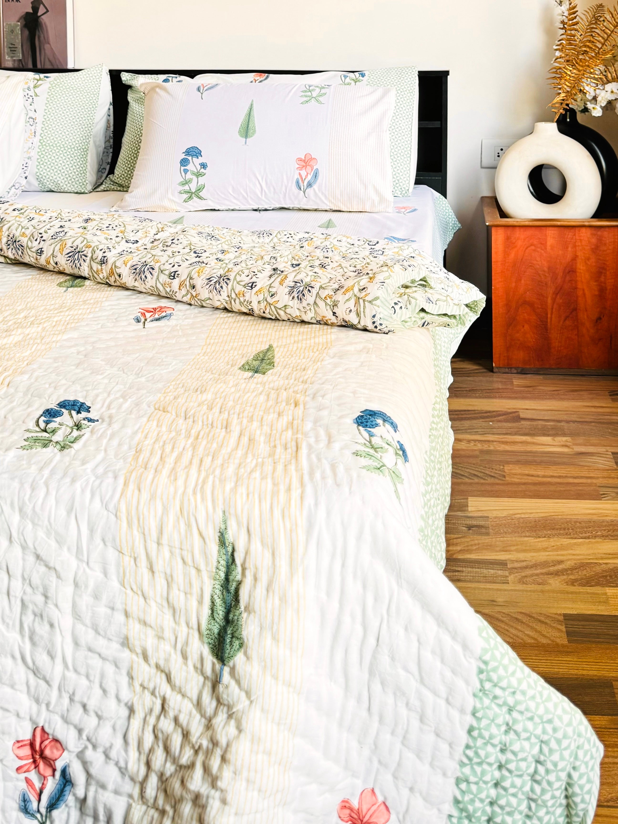 ARNIT HANDBLOCK PRINTED BEDDING SET