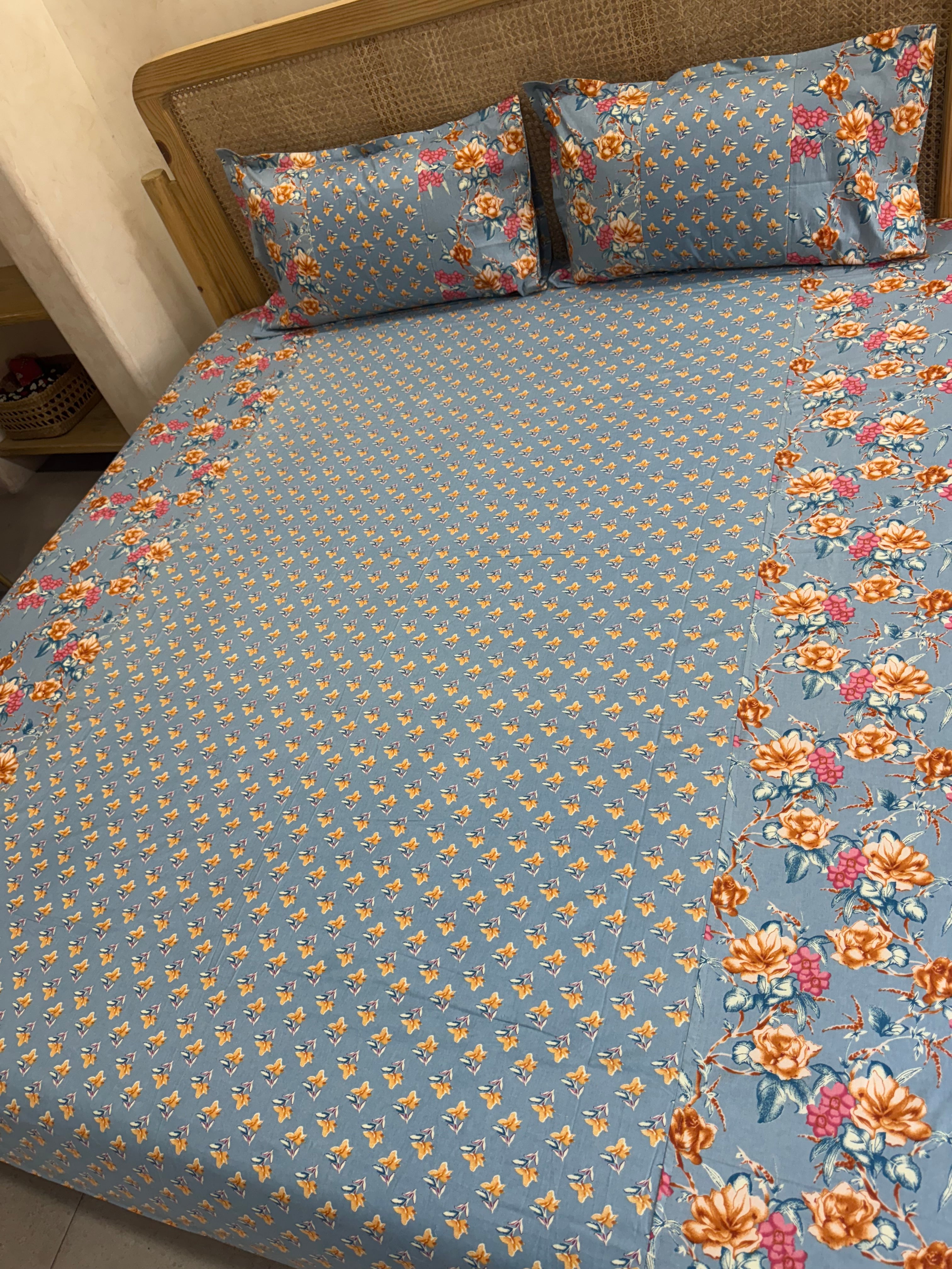 KANAK BEDSHEET WITH TWO PILLOW CASES