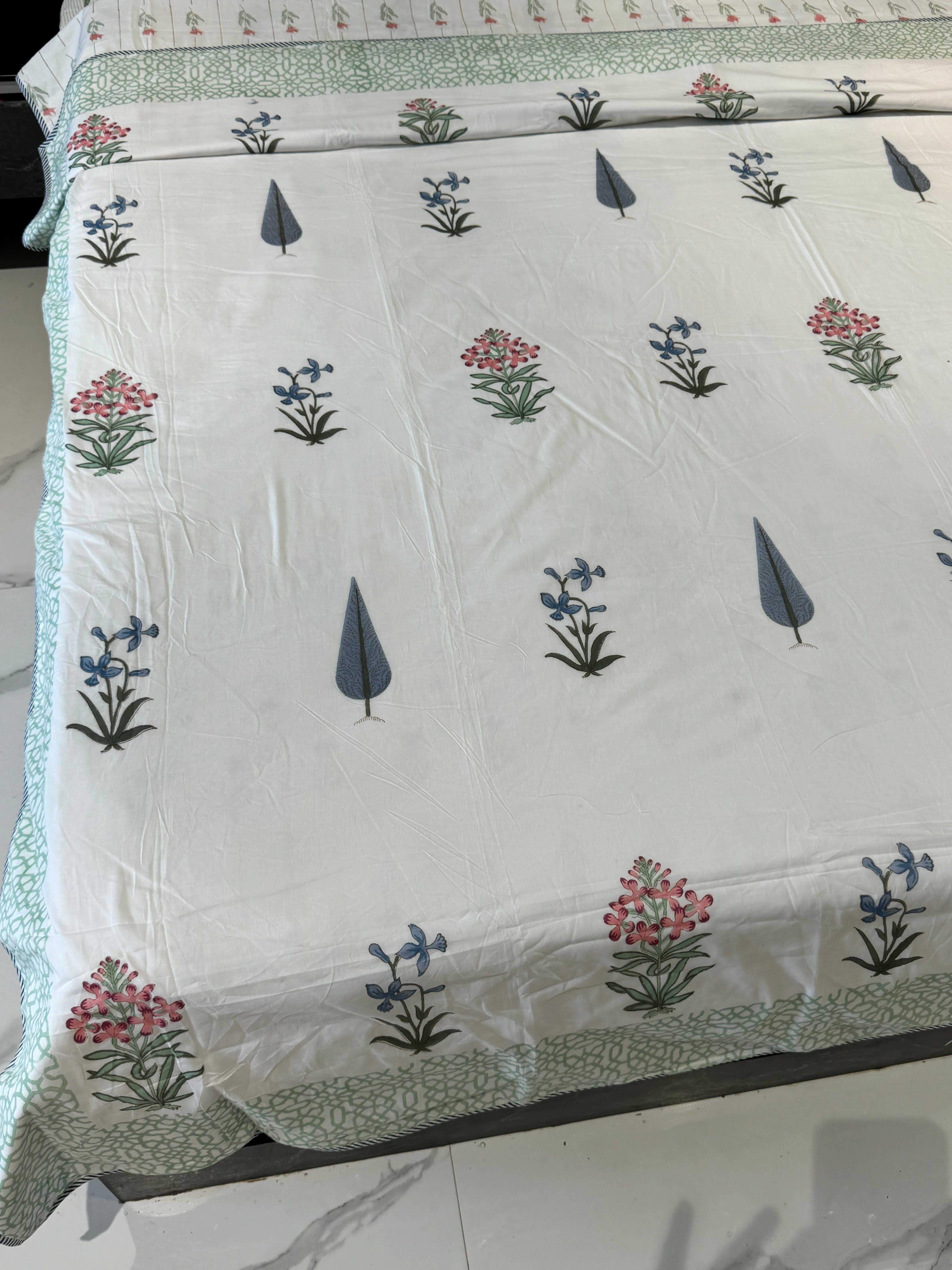 IRISH BEAUTY HANDBLOCK PRINTED REVERSIBLE MULMUL DOHAR