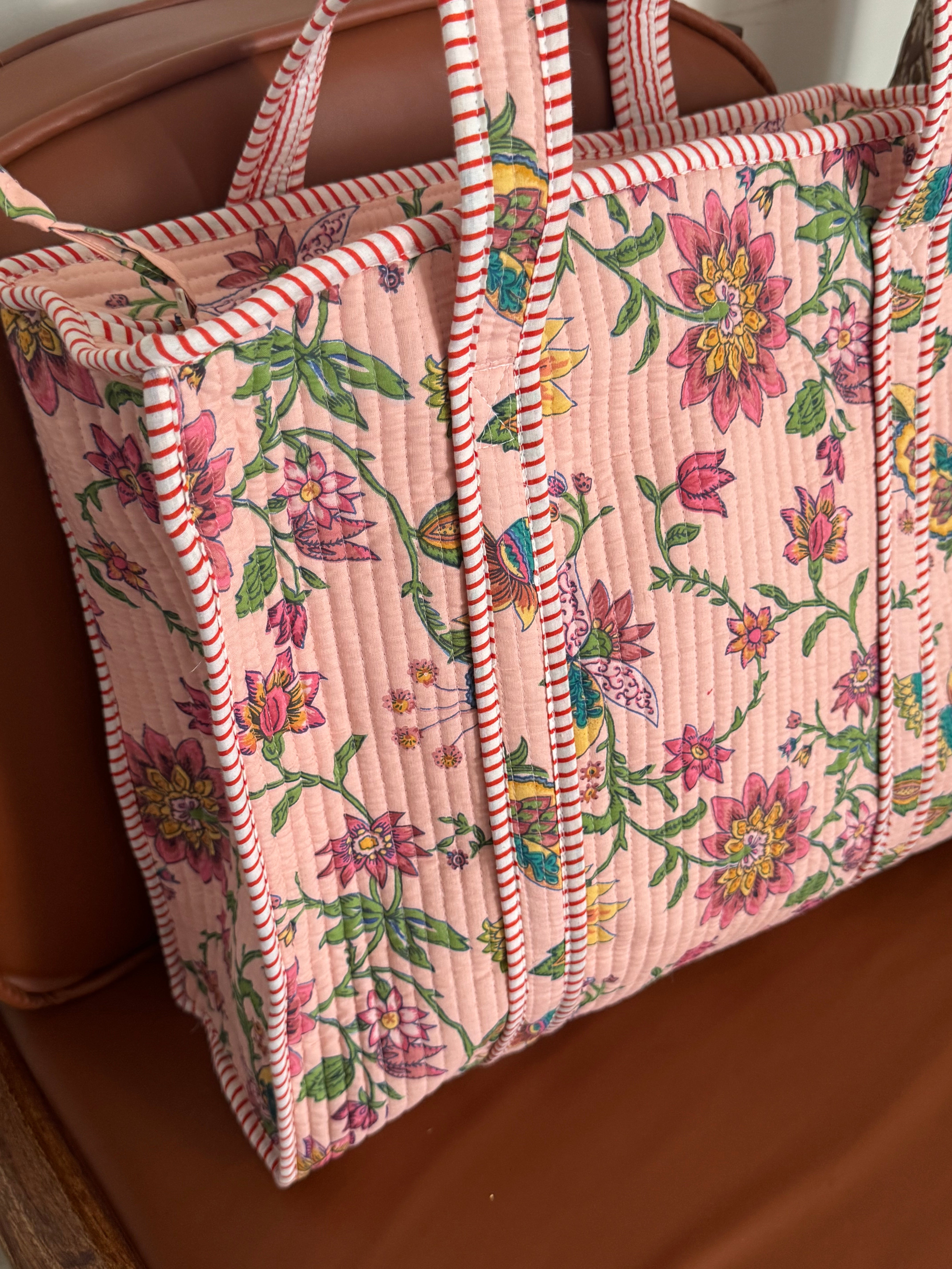 HAND BLOCK PRINTED TOTE BAG WITH ZIP