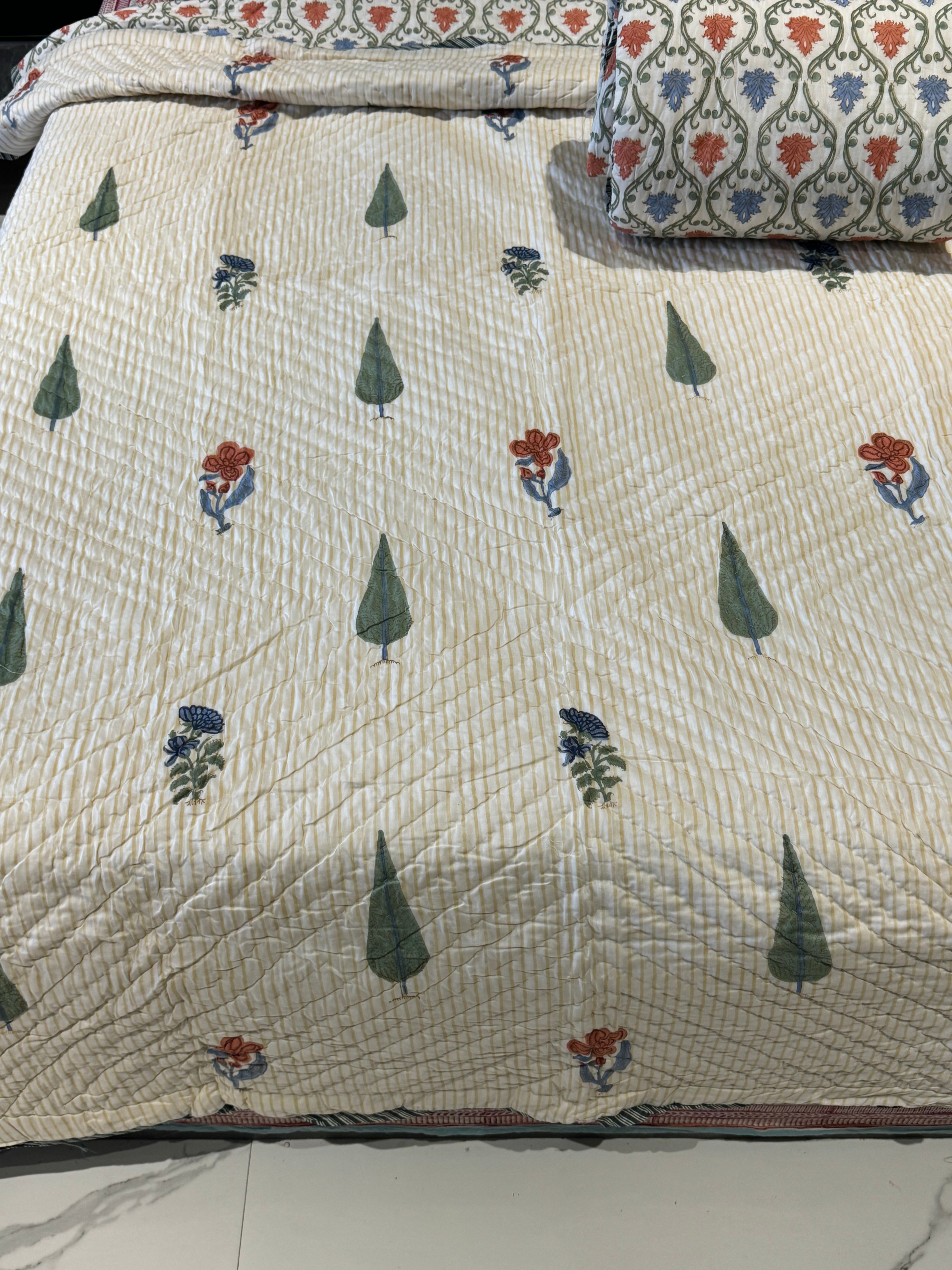 ARNIT HANDBLOCK PRINTED SINGLE QUILT