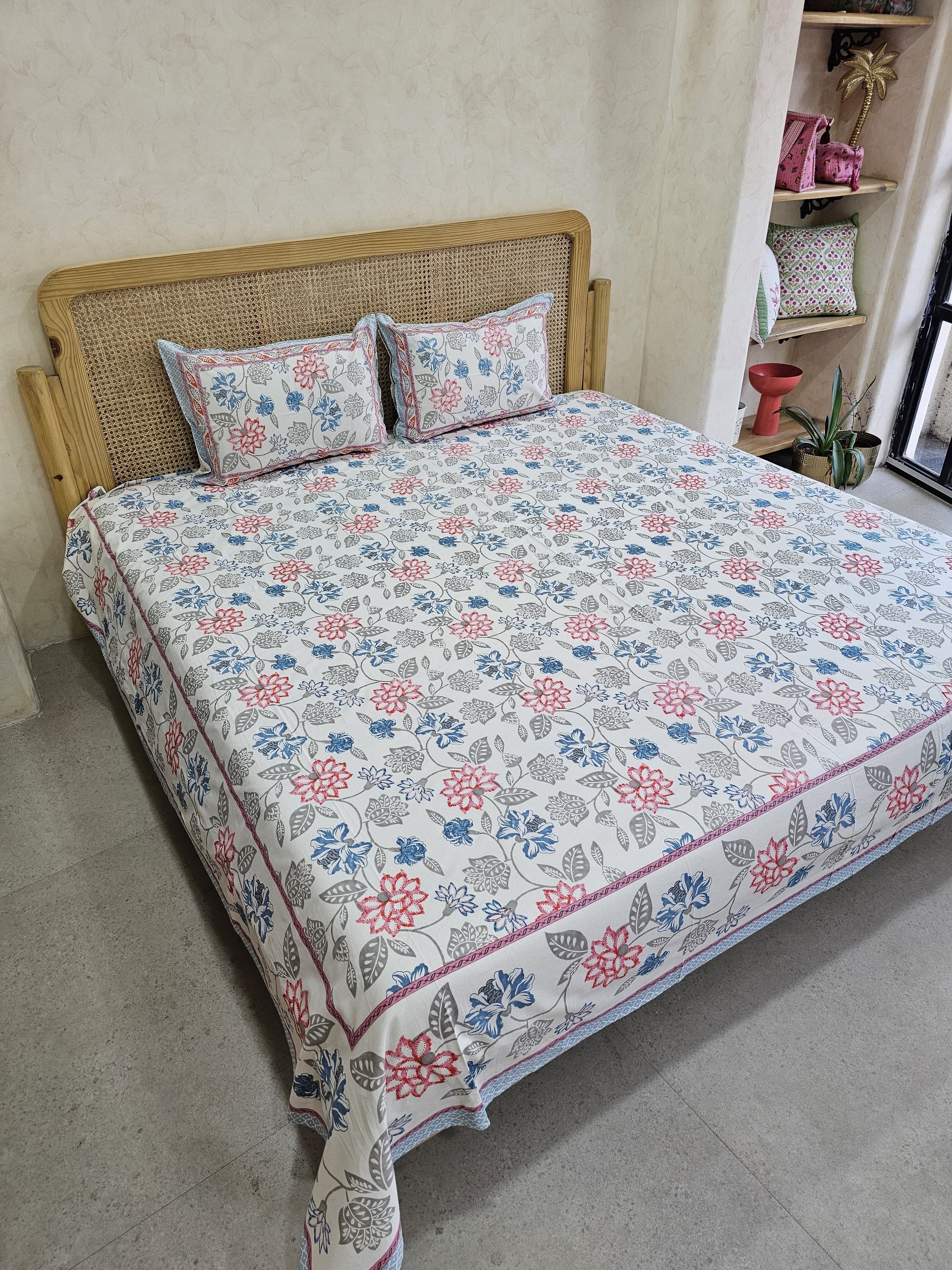 SANSKRITI BEDSHEET WITH TWO REVERSIBLE PILLOW COVERS