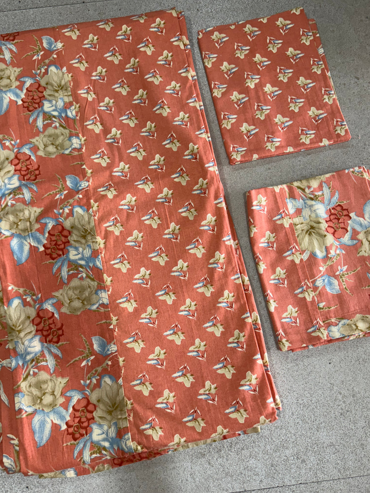 KANAK BEDSHEET WITH TWO PILLOW CASES - 108 by 108 inches