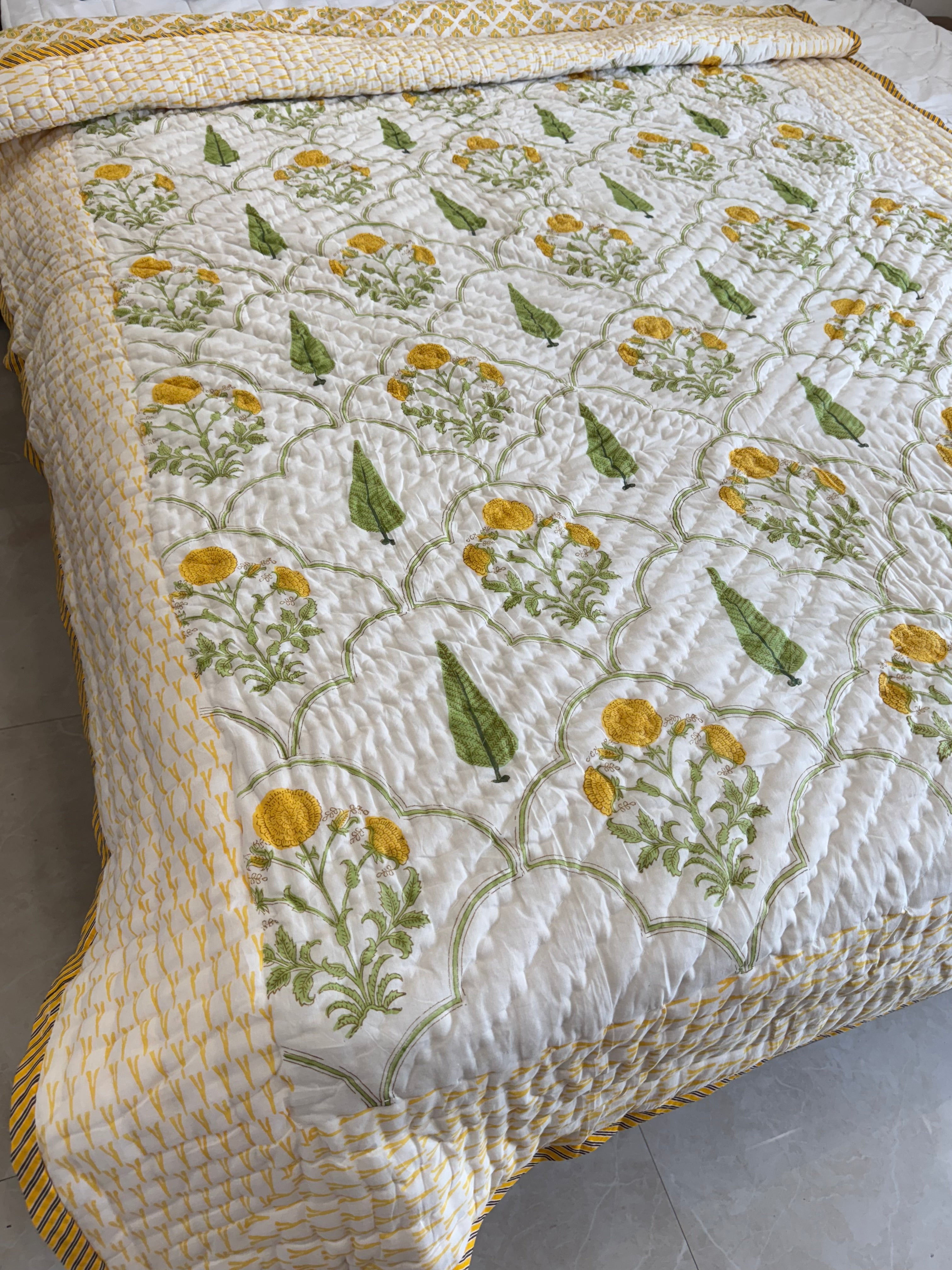 HANDBLOCK PRINTED SINGLE QUILT