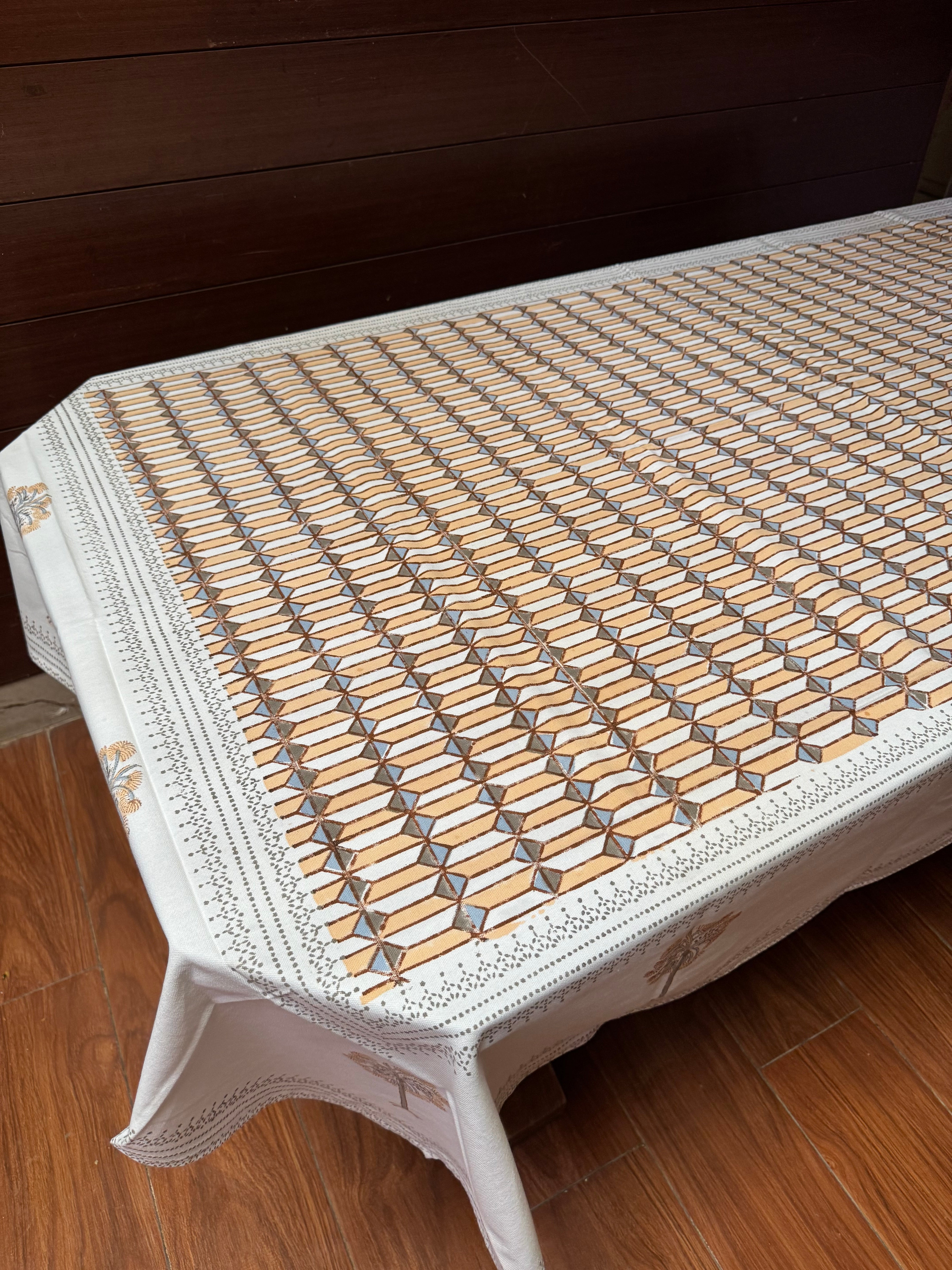 SIX SEATER HANDBLOCK PRINTED TABLECLOTH