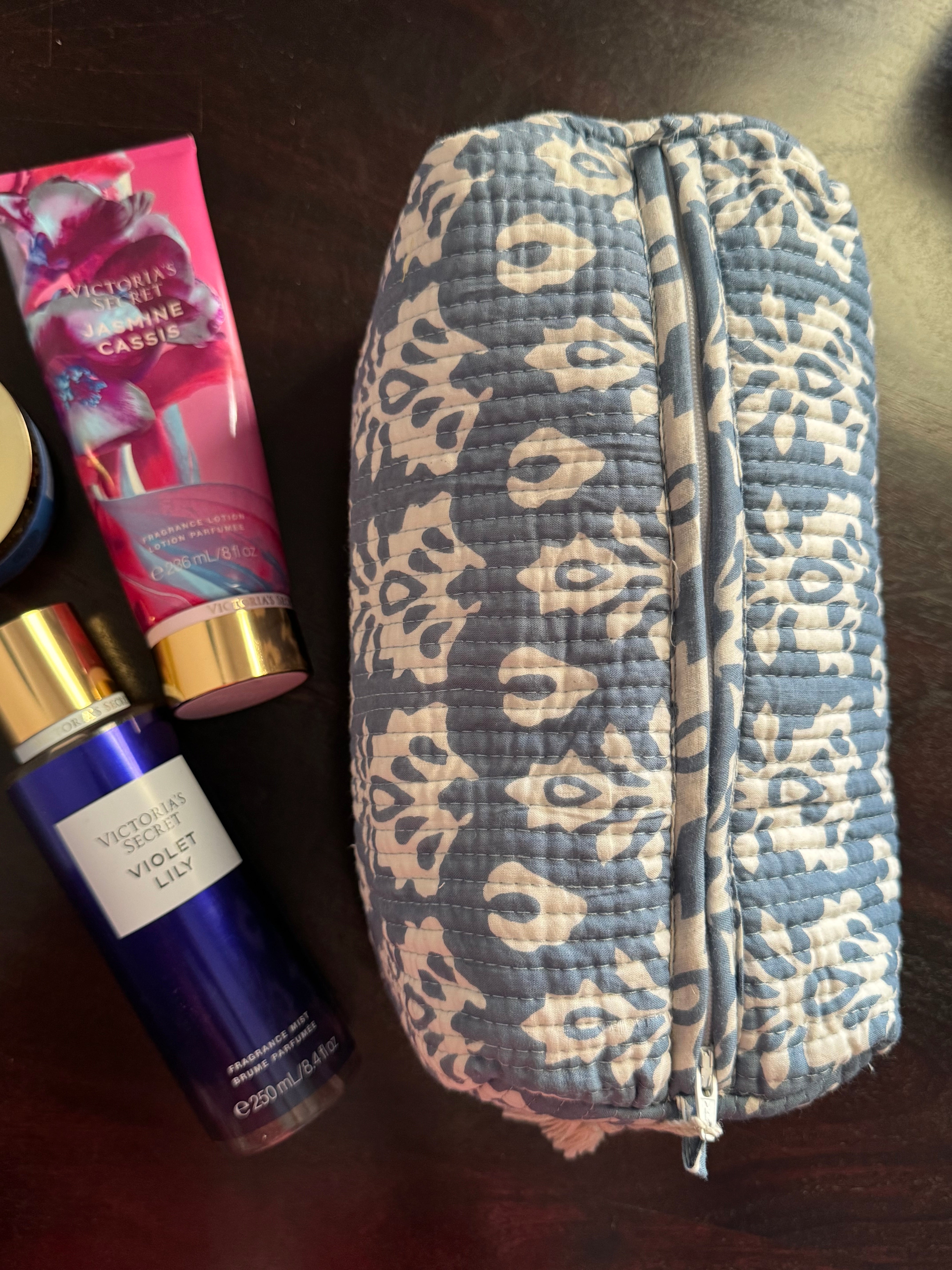 MULTI PURPOSE TOILETRY BAGS
