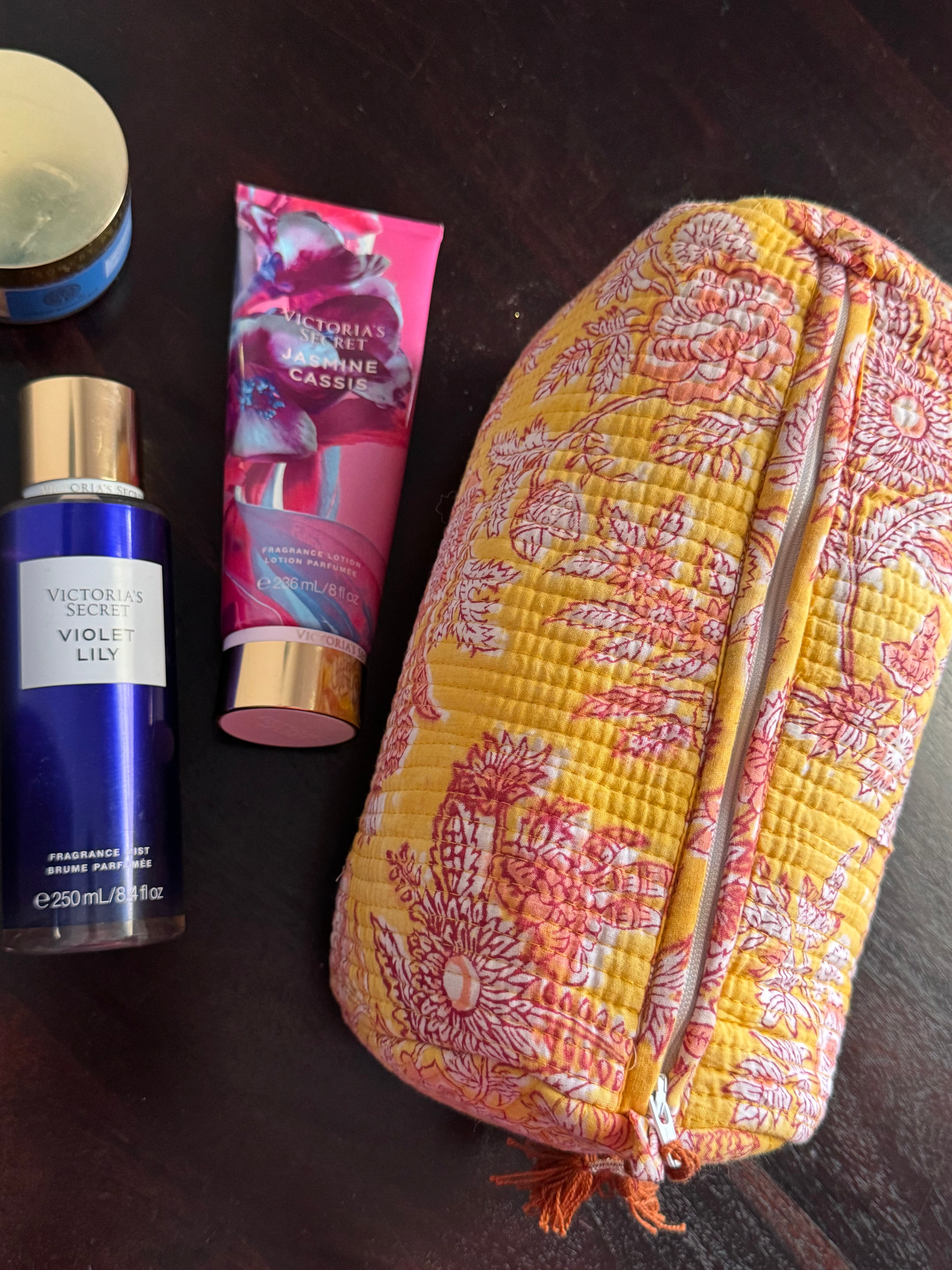 MULTI PURPOSE TOILETRY BAGS