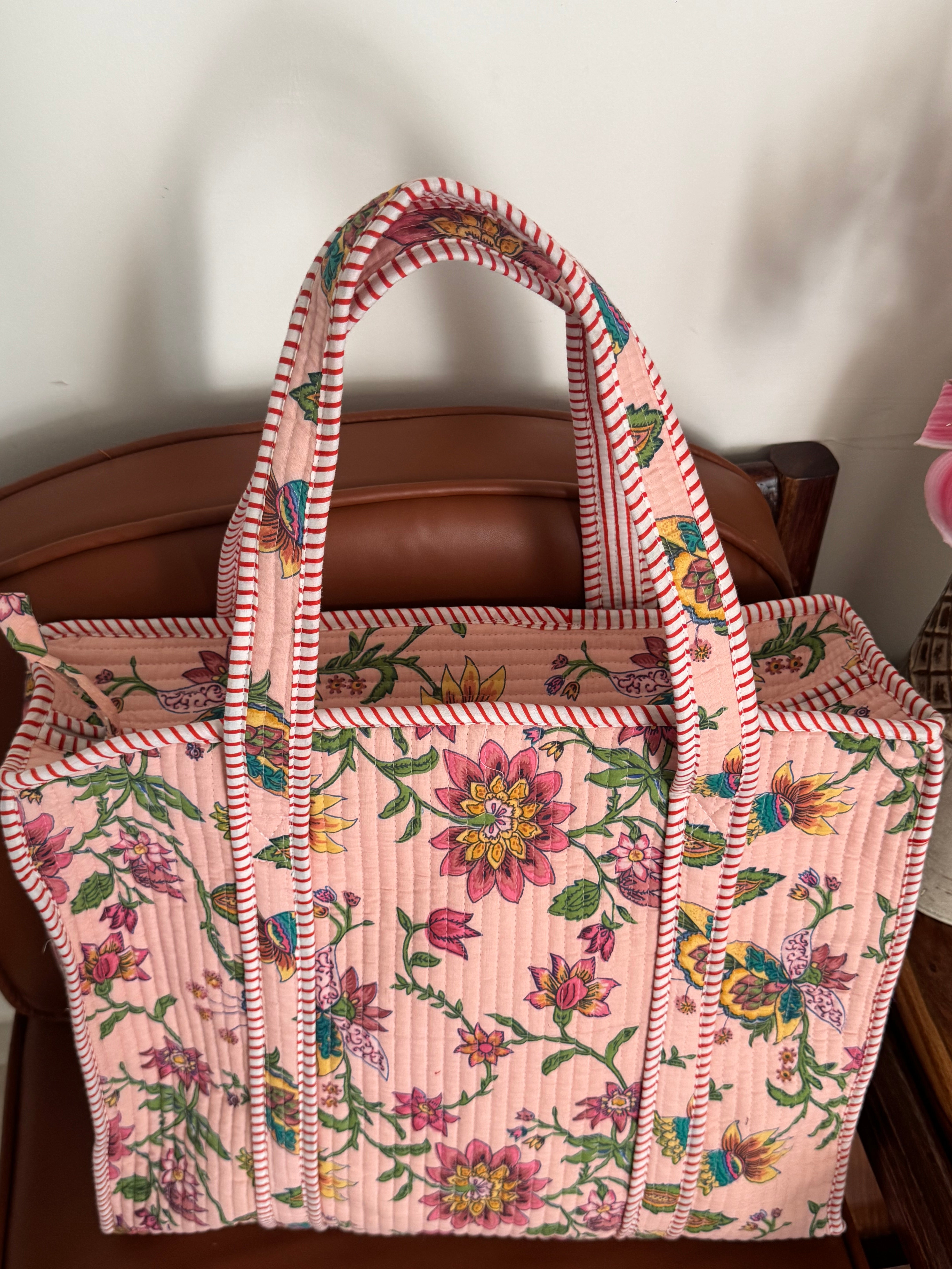 HAND BLOCK PRINTED TOTE BAG WITH ZIP