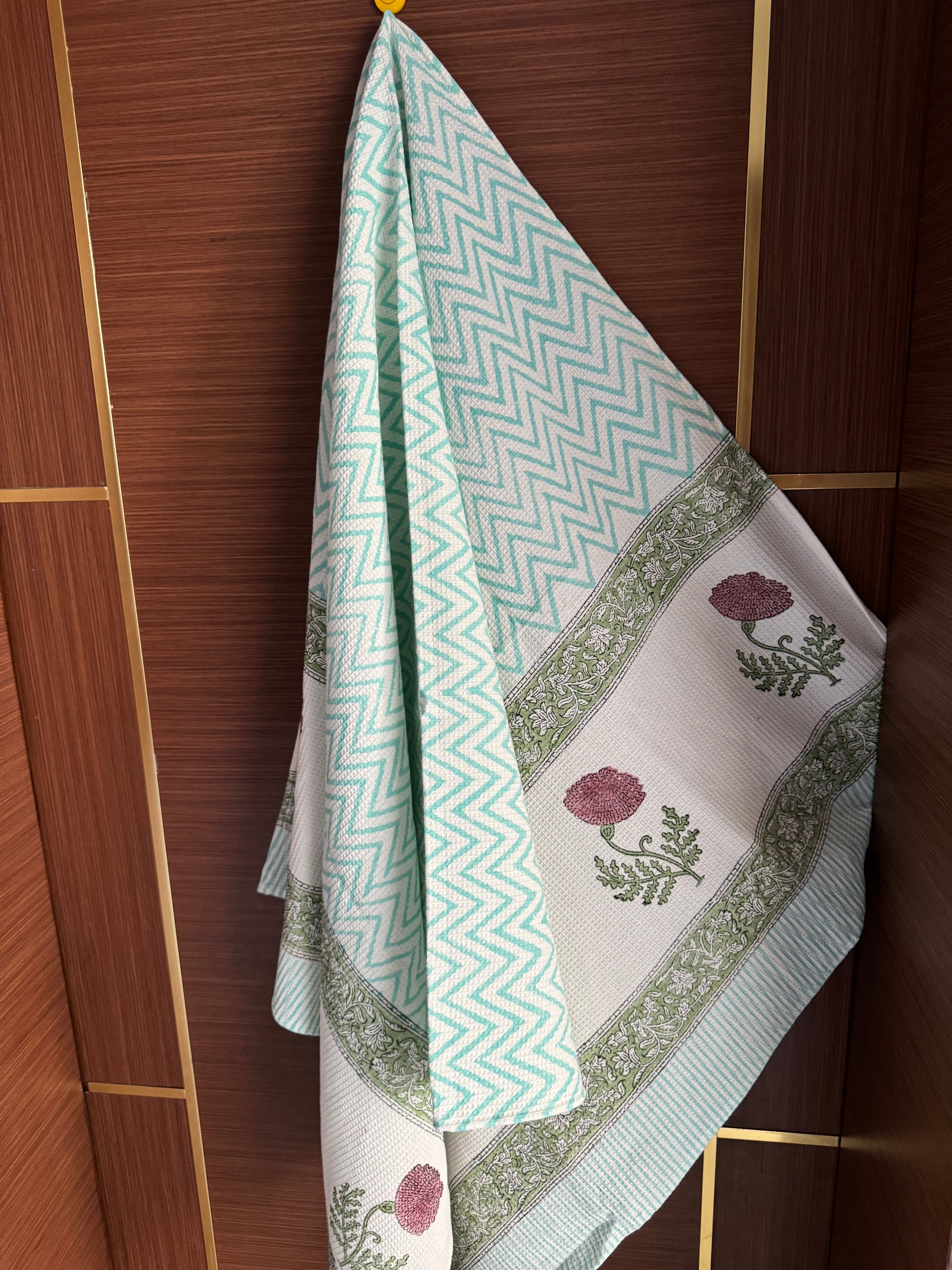 CHEVRON HAND BLOCK PRINTED BODY & HAND TOWEL SET