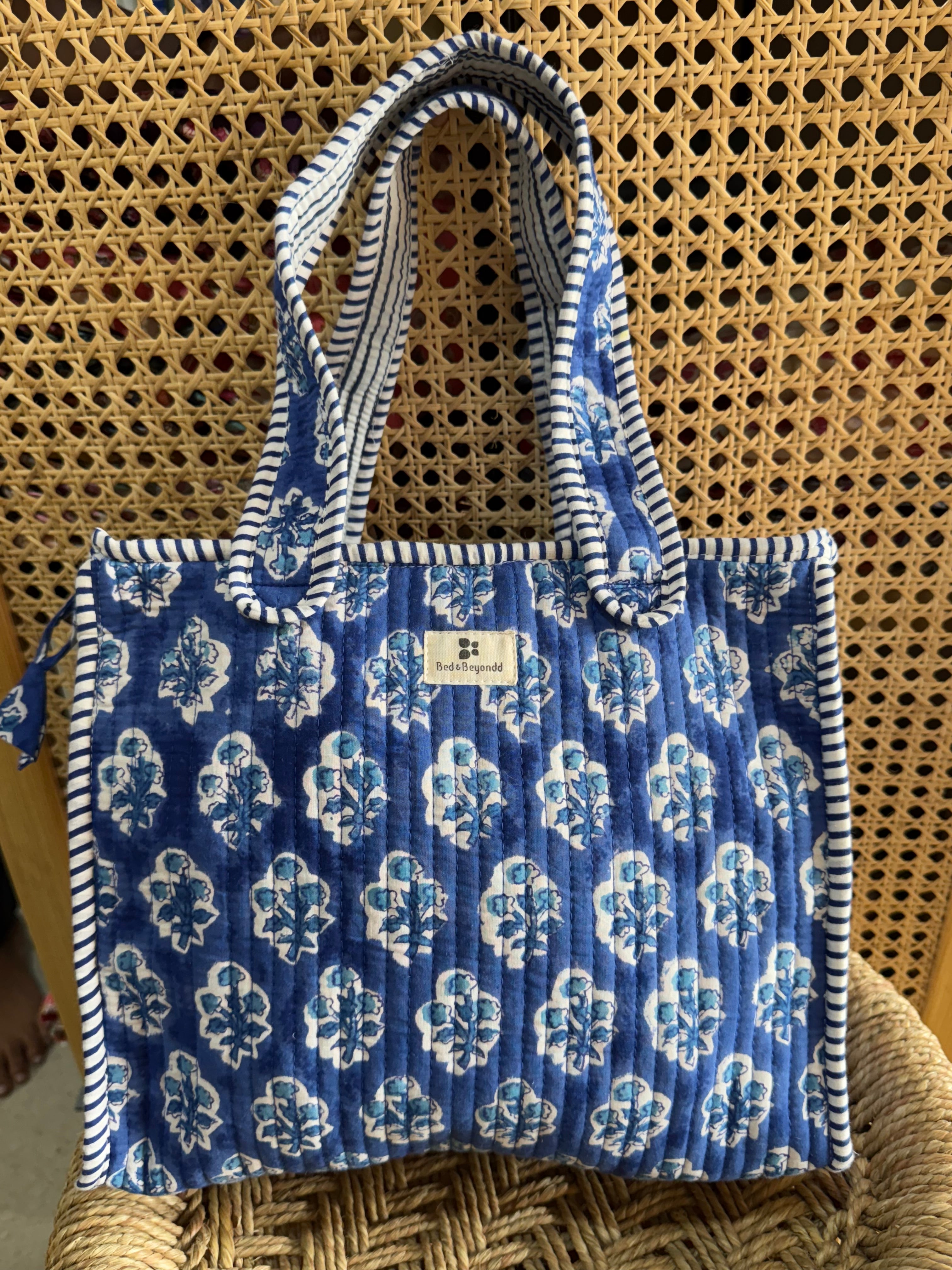 MINI TOTE BAG WITH ZIP