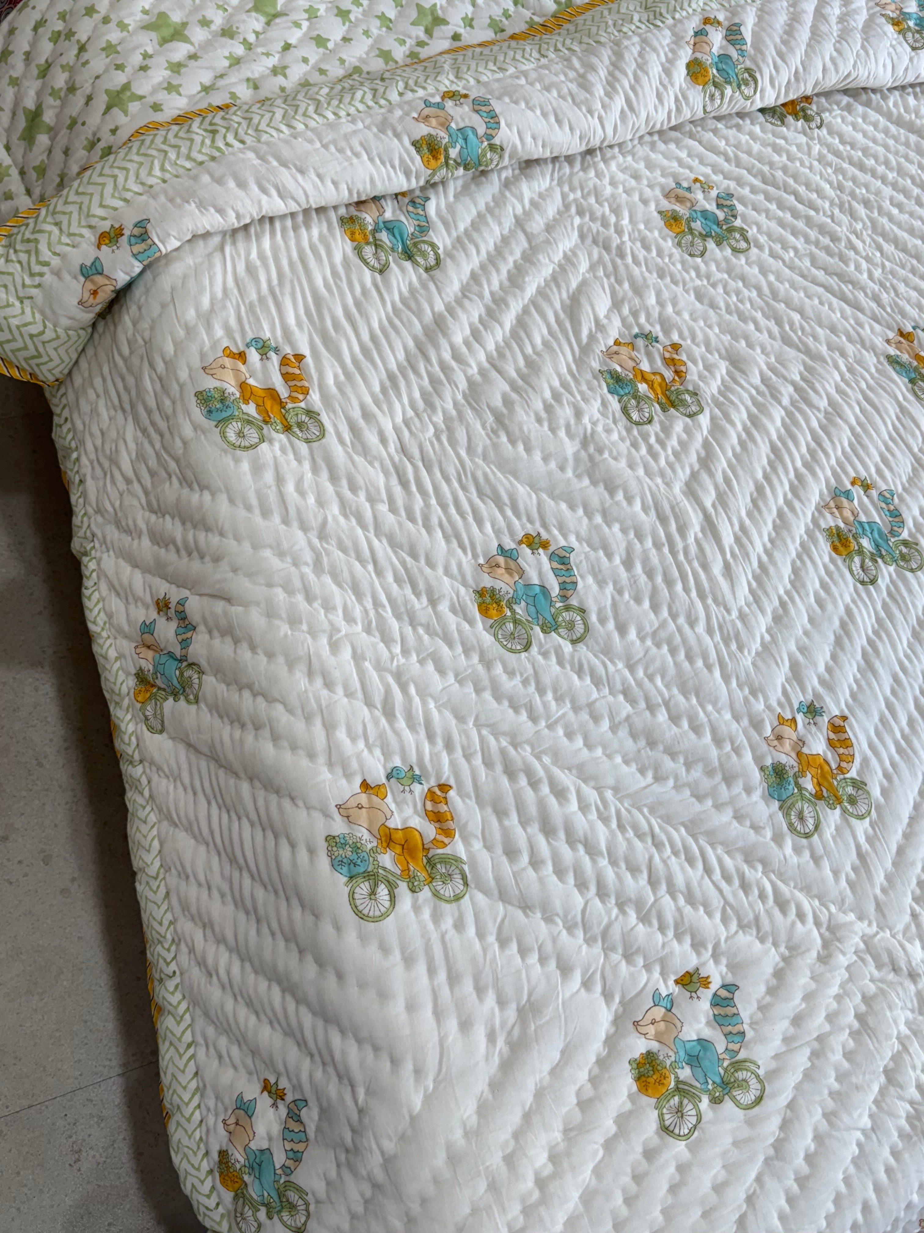 SINGLE BED HANDBLOCK PRINTED REVERSIBLE MULMUL KIDS QUILT (5 Years till Adult size)