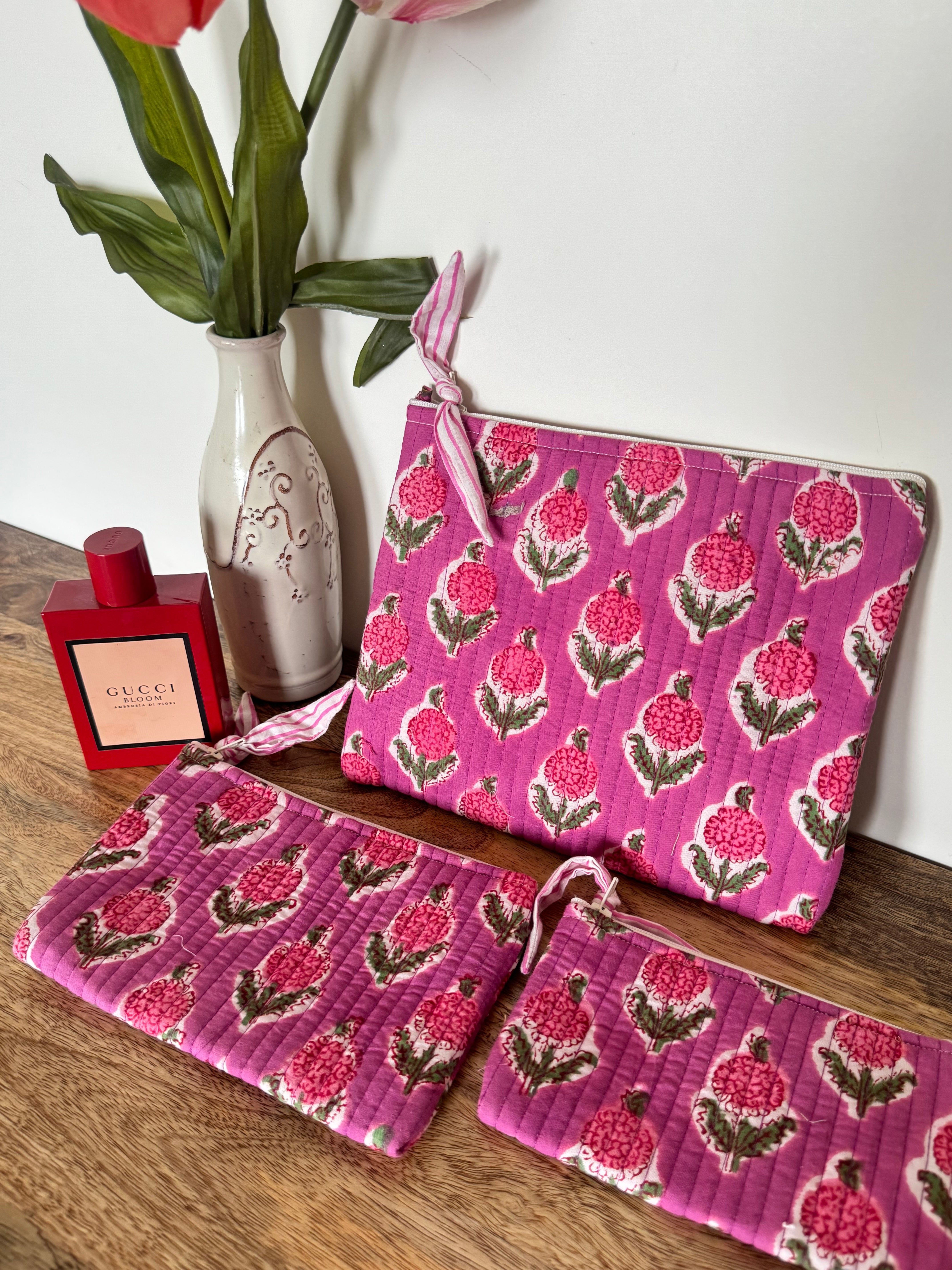 FLAT POUCH - SET OF THREE