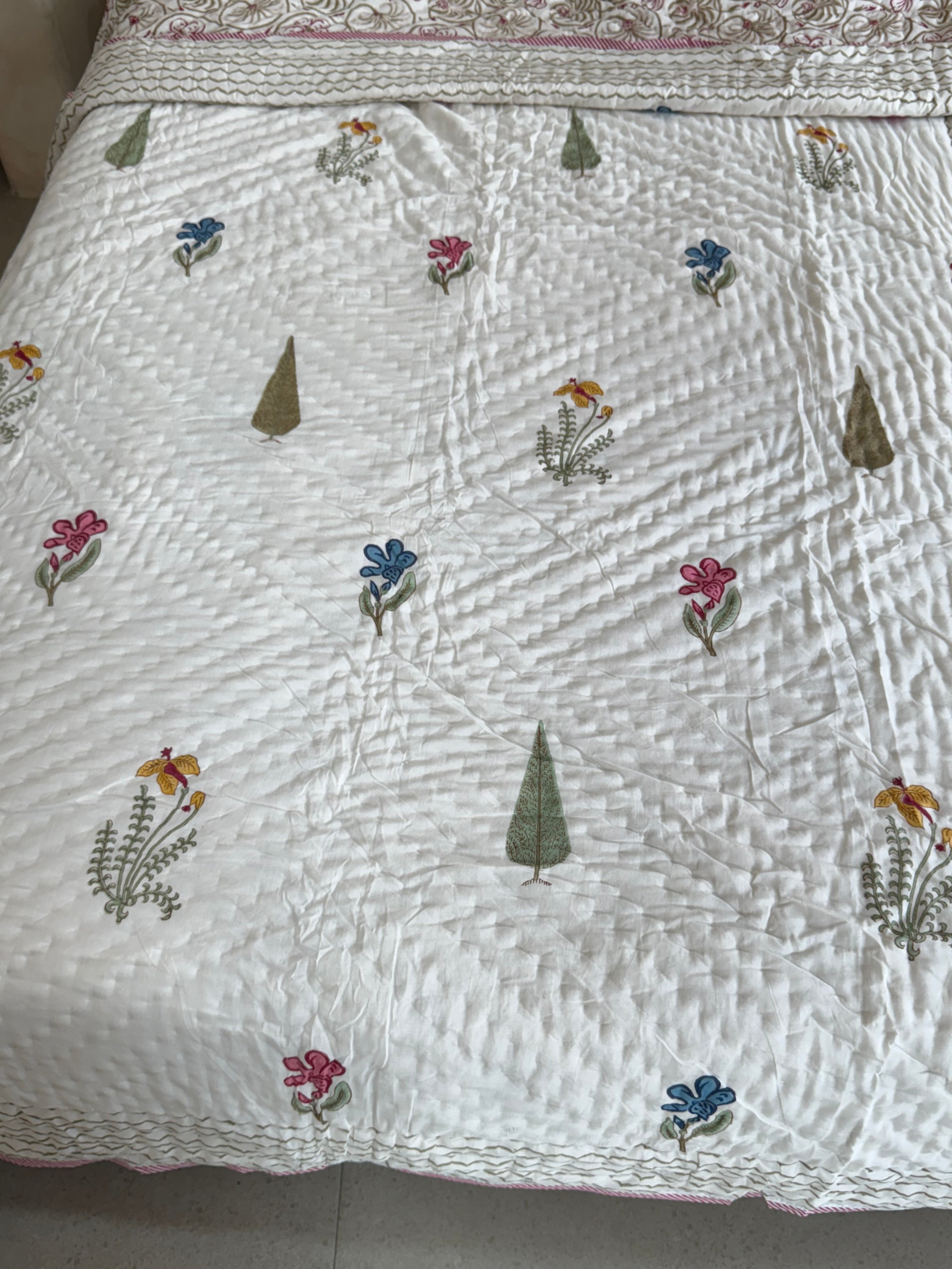 RAAHI HANDBLOCK PRINTED SINGLE QUILT