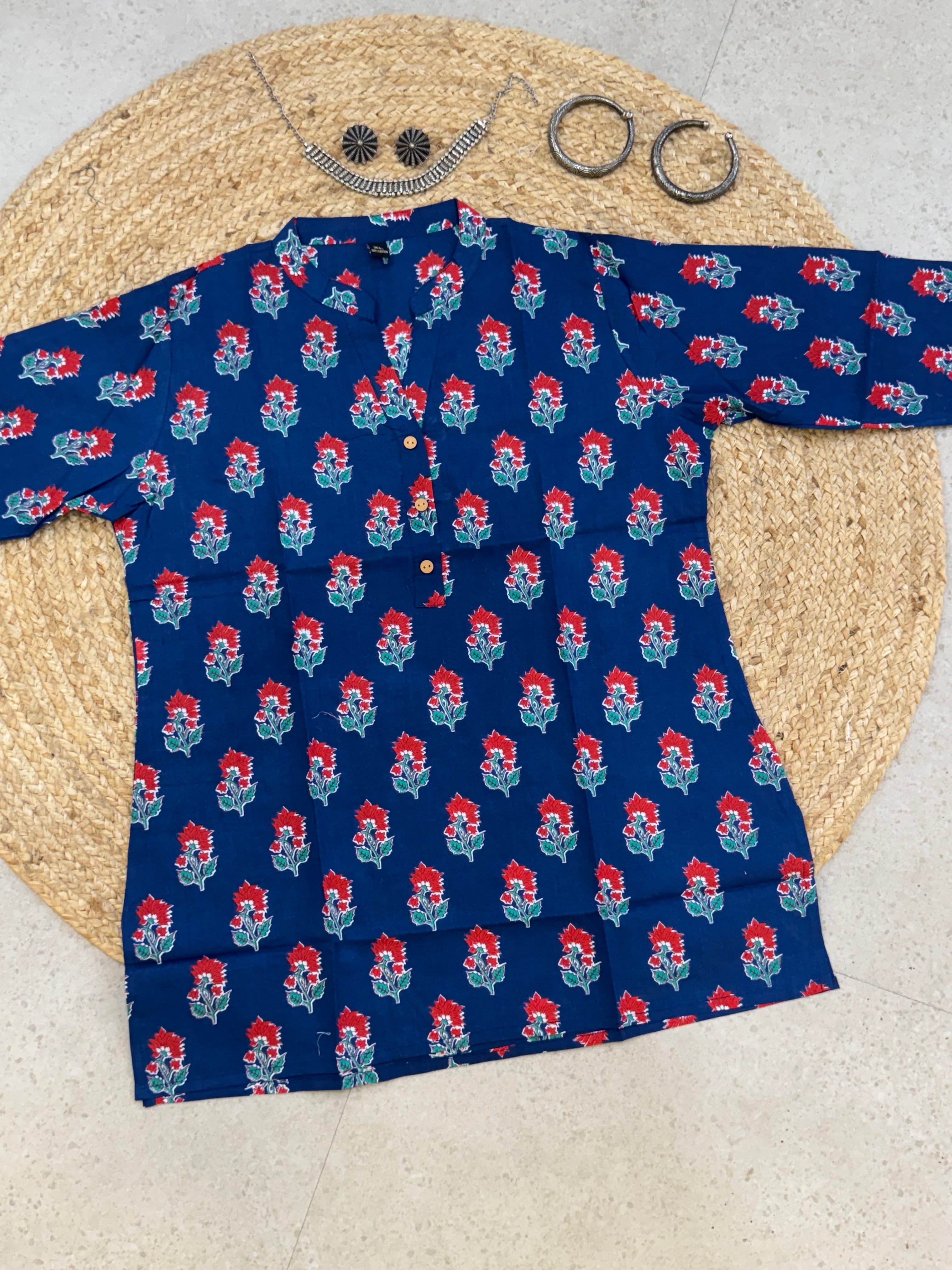 SHORT LENGTH COTTON KURTA