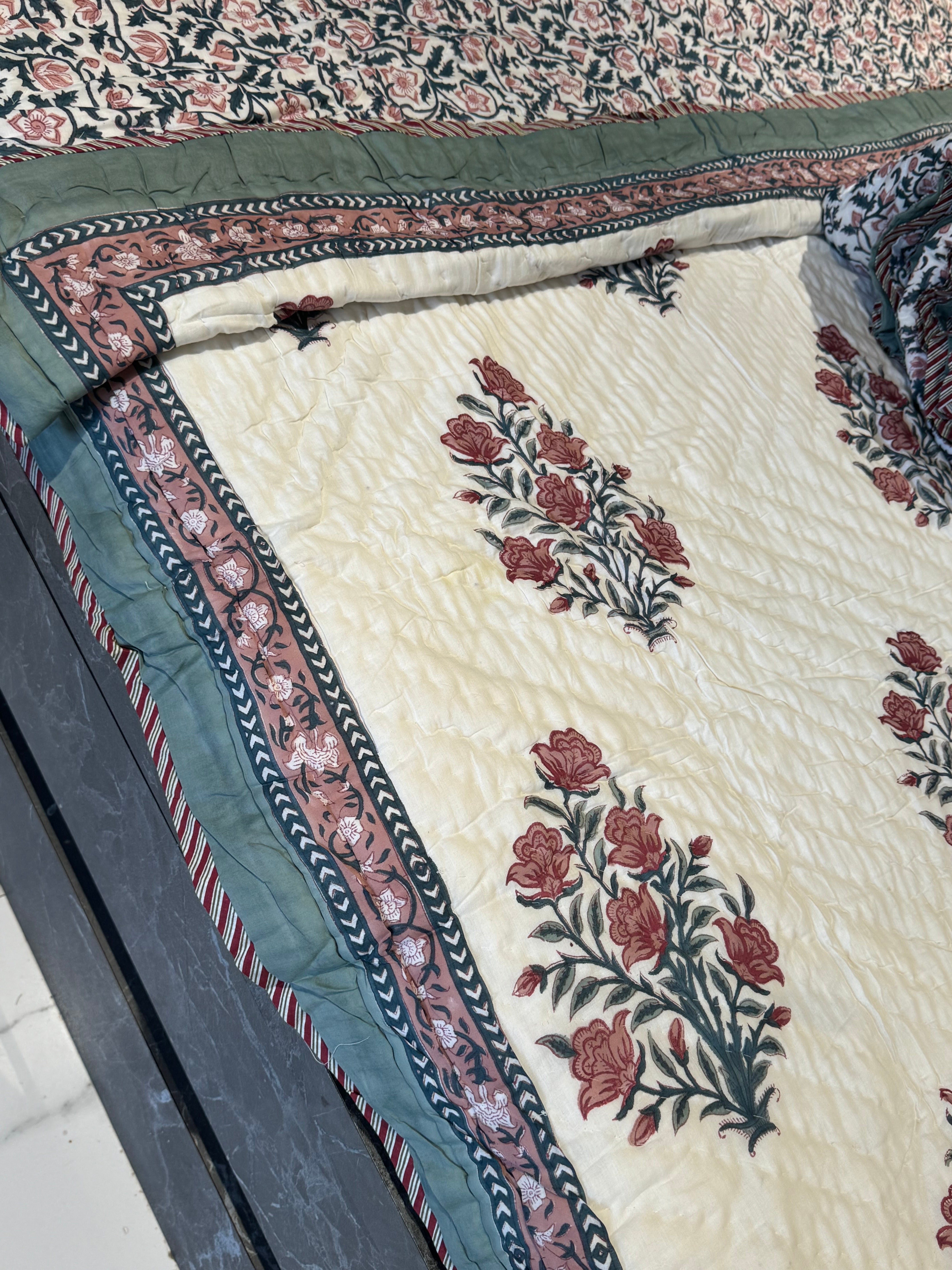 TERRACOTTA HANDBLOCK PRINTED SINGLE QUILT