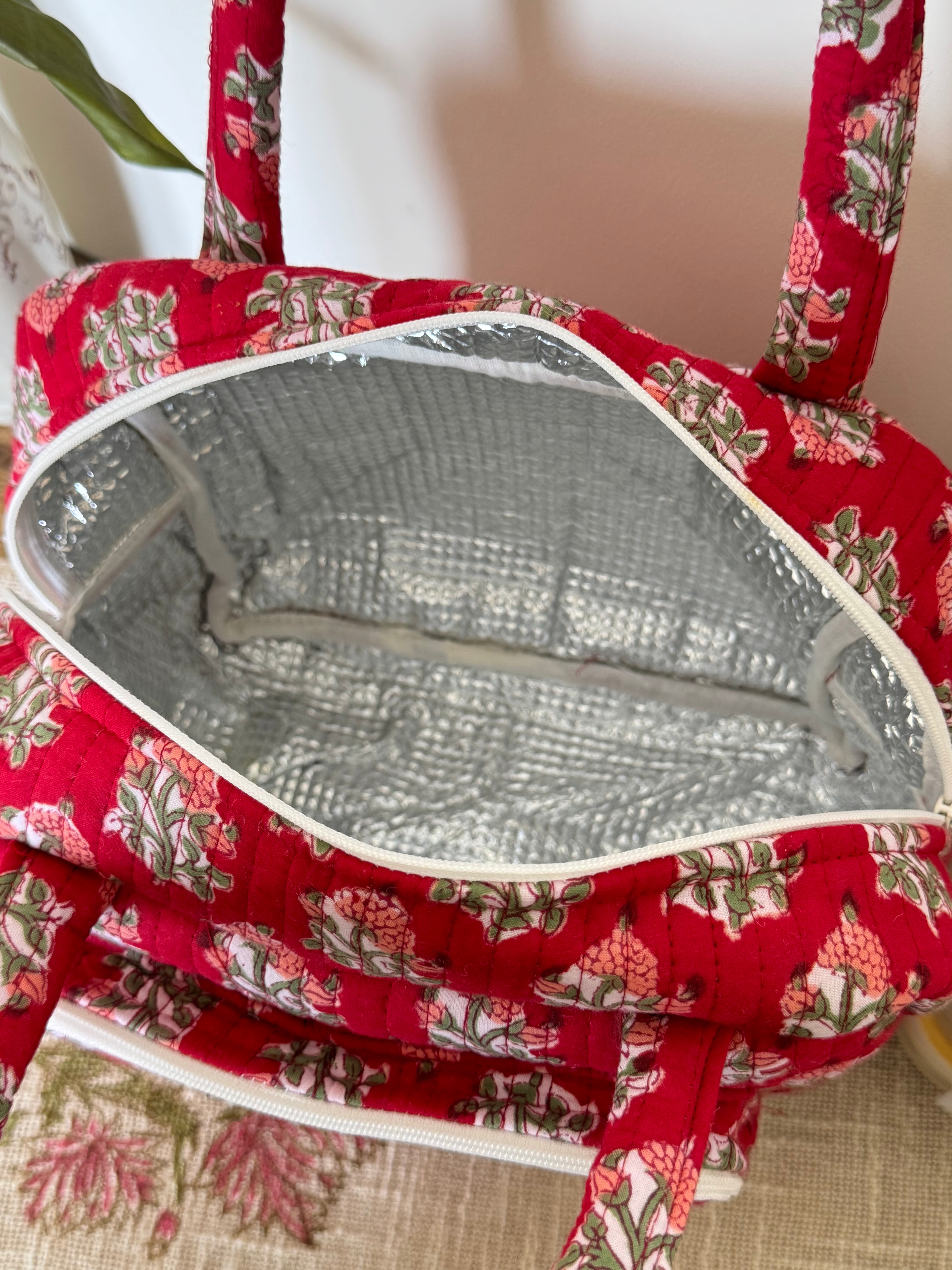 INSULATED LUNCH BAG