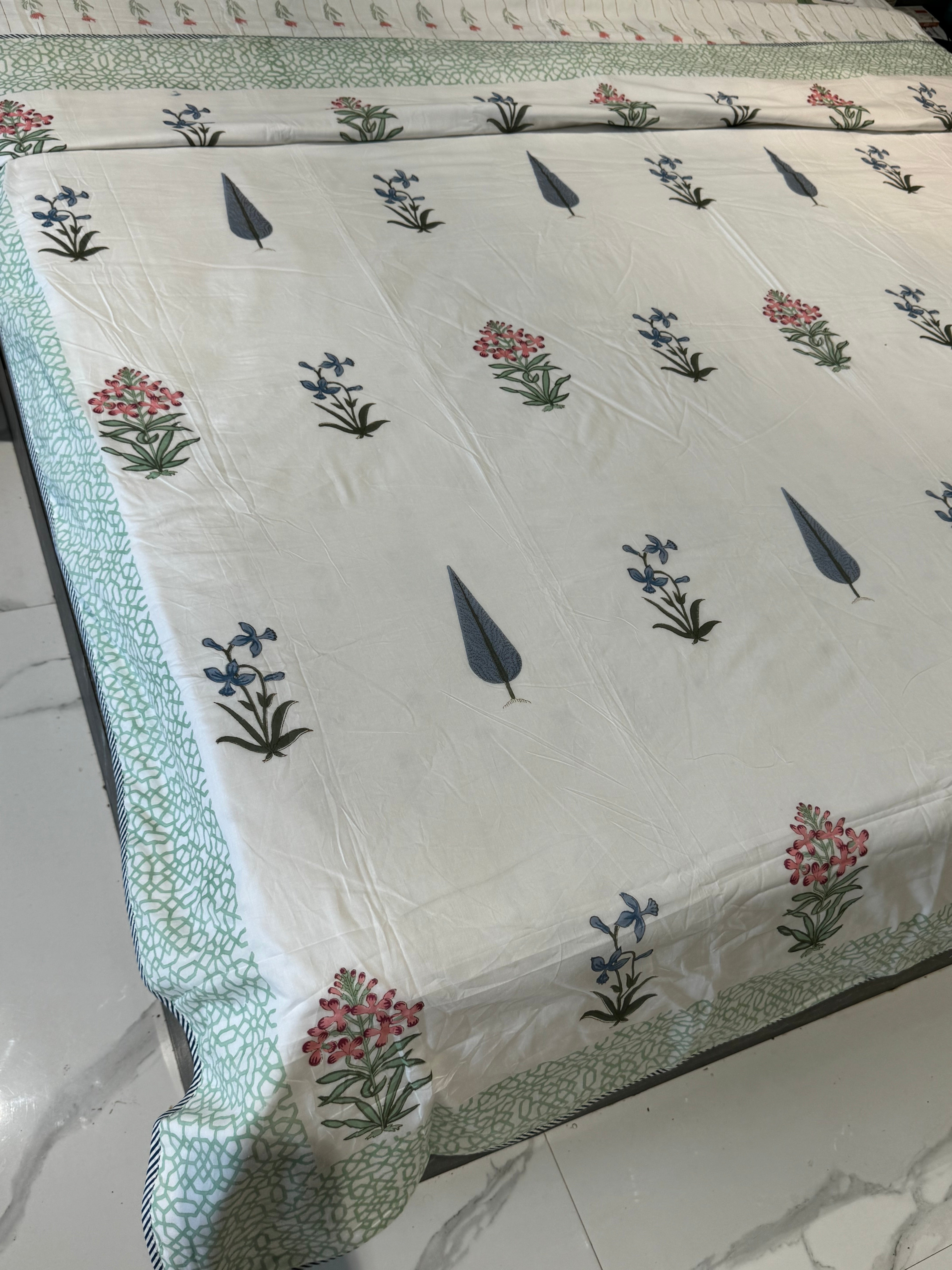 IRISH BEAUTY HANDBLOCK PRINTED REVERSIBLE MULMUL DOHAR