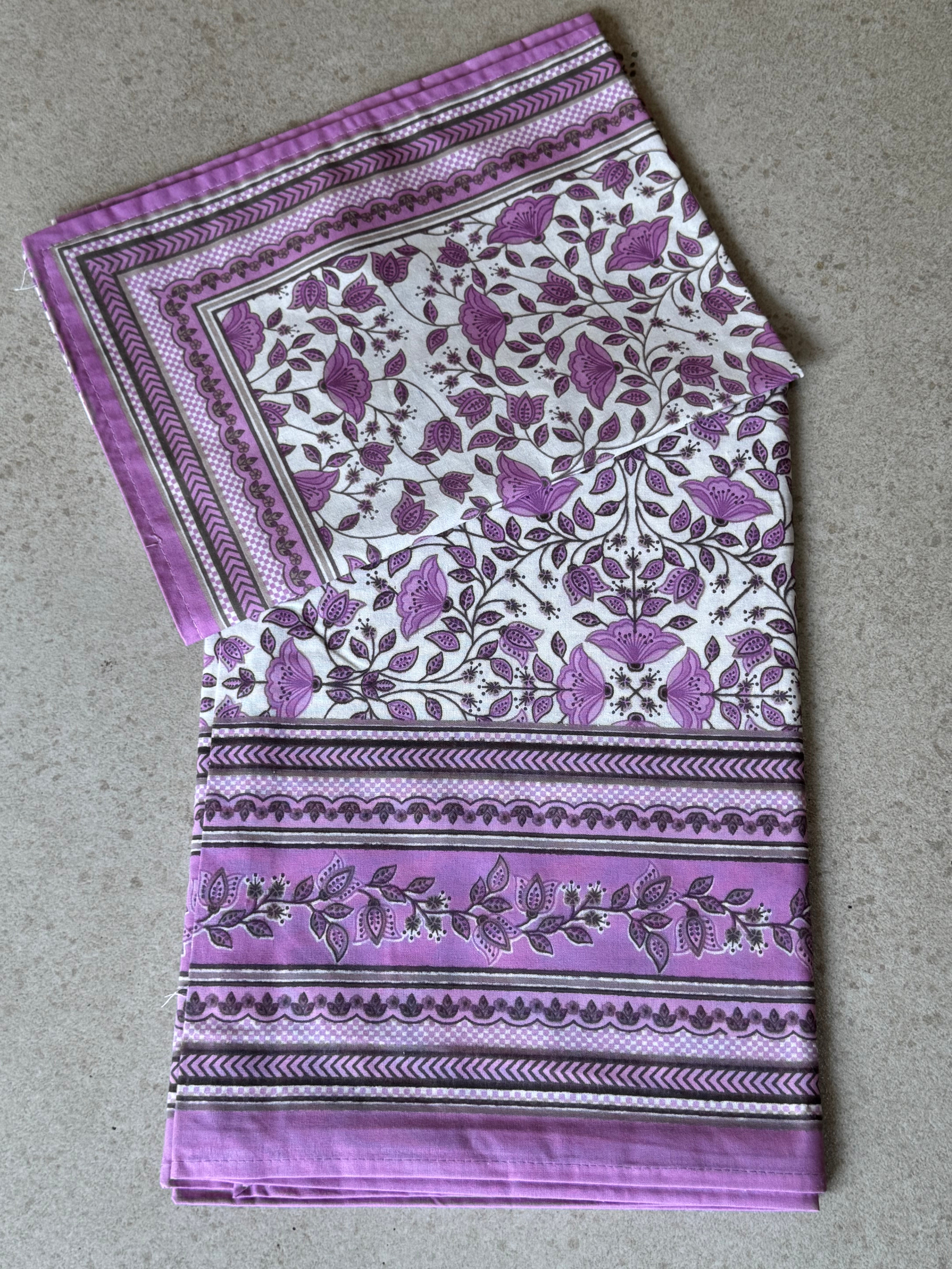 SHALIMAR SINGLE BEDSHEET WITH ONE PILLOW COVER