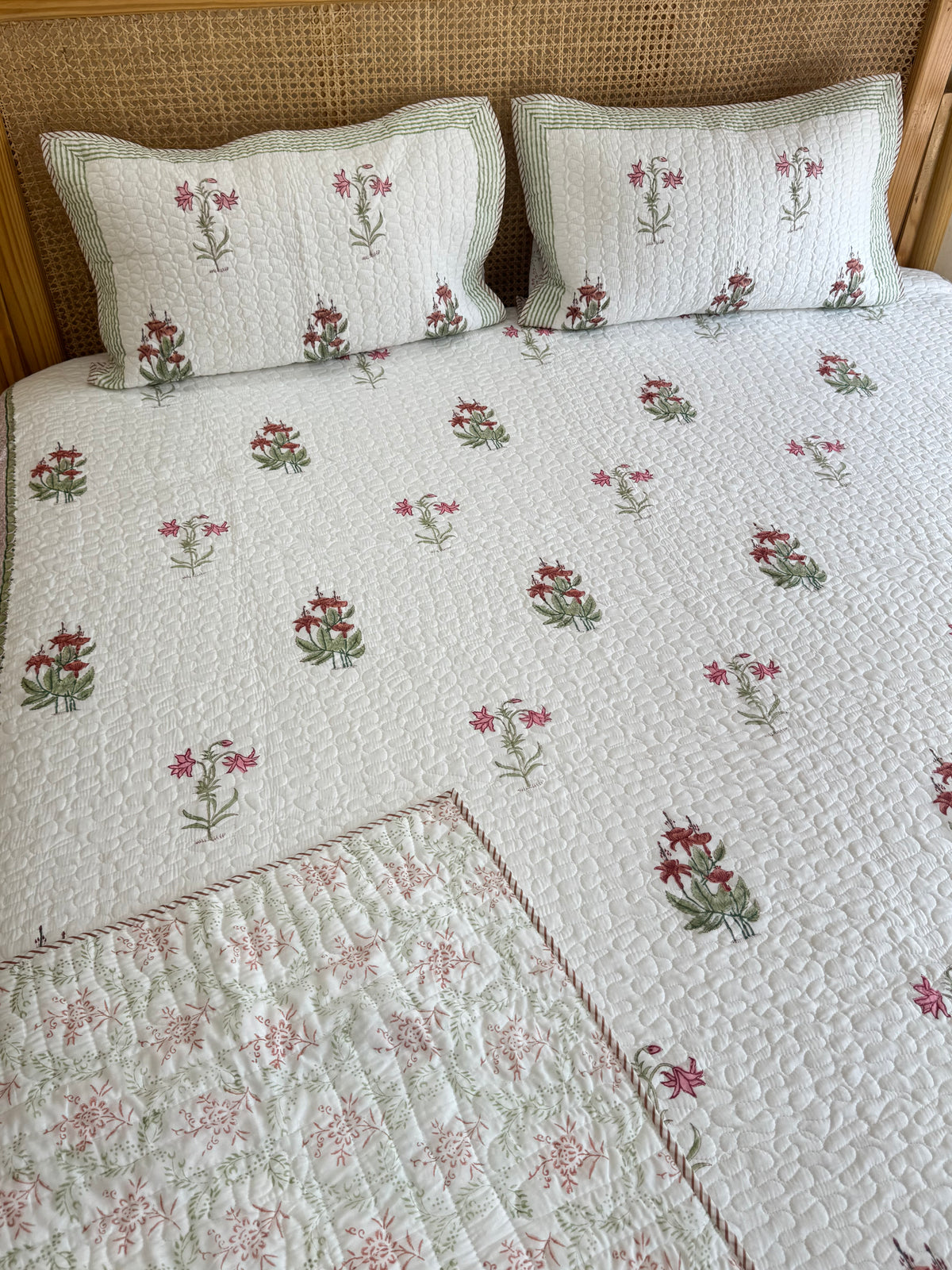 HANDBLOCK PRINTED QUILTED BEDCOVER 90*108 inches
