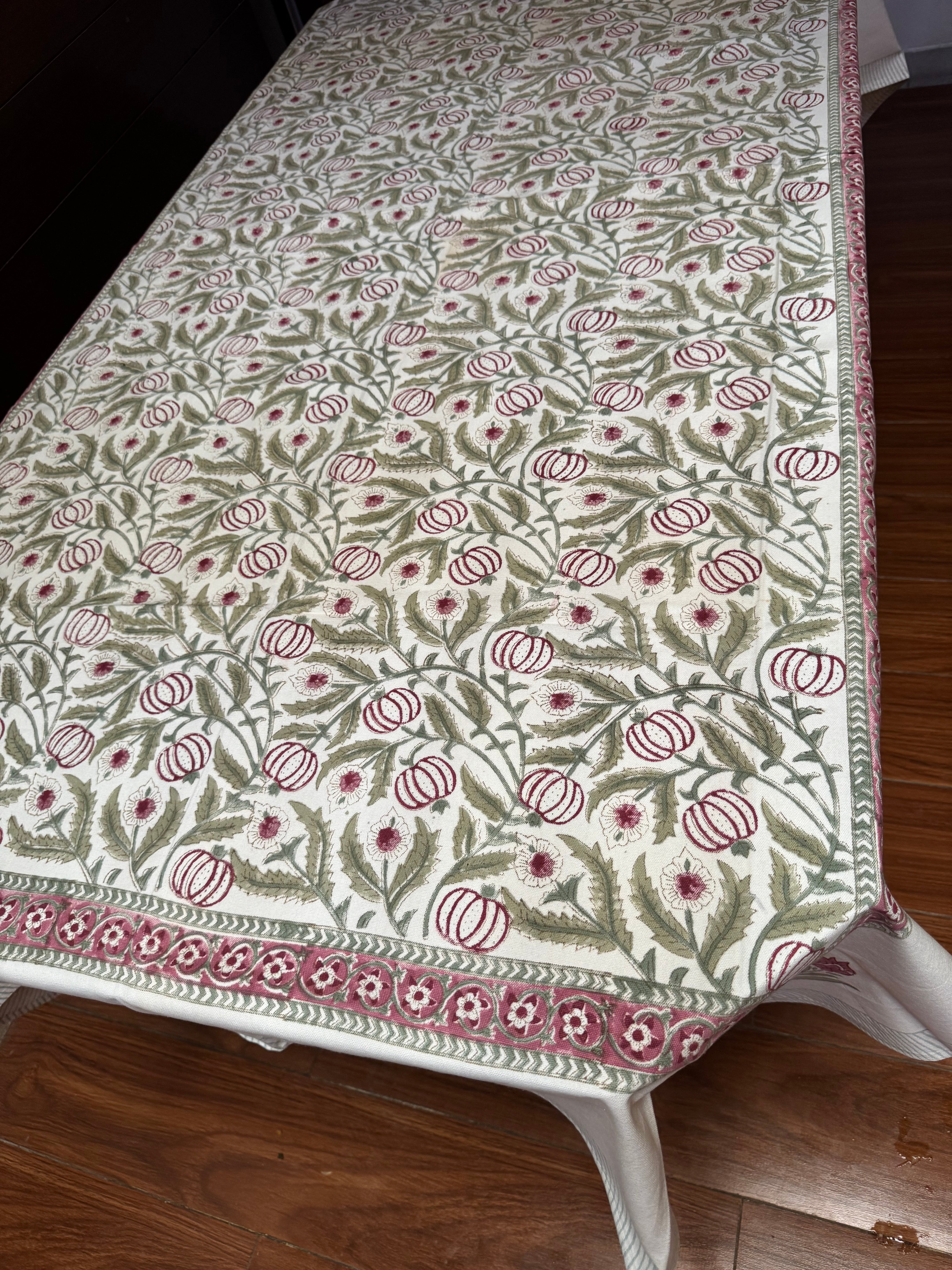 SIX SEATER HANDBLOCK PRINTED TABLECLOTH