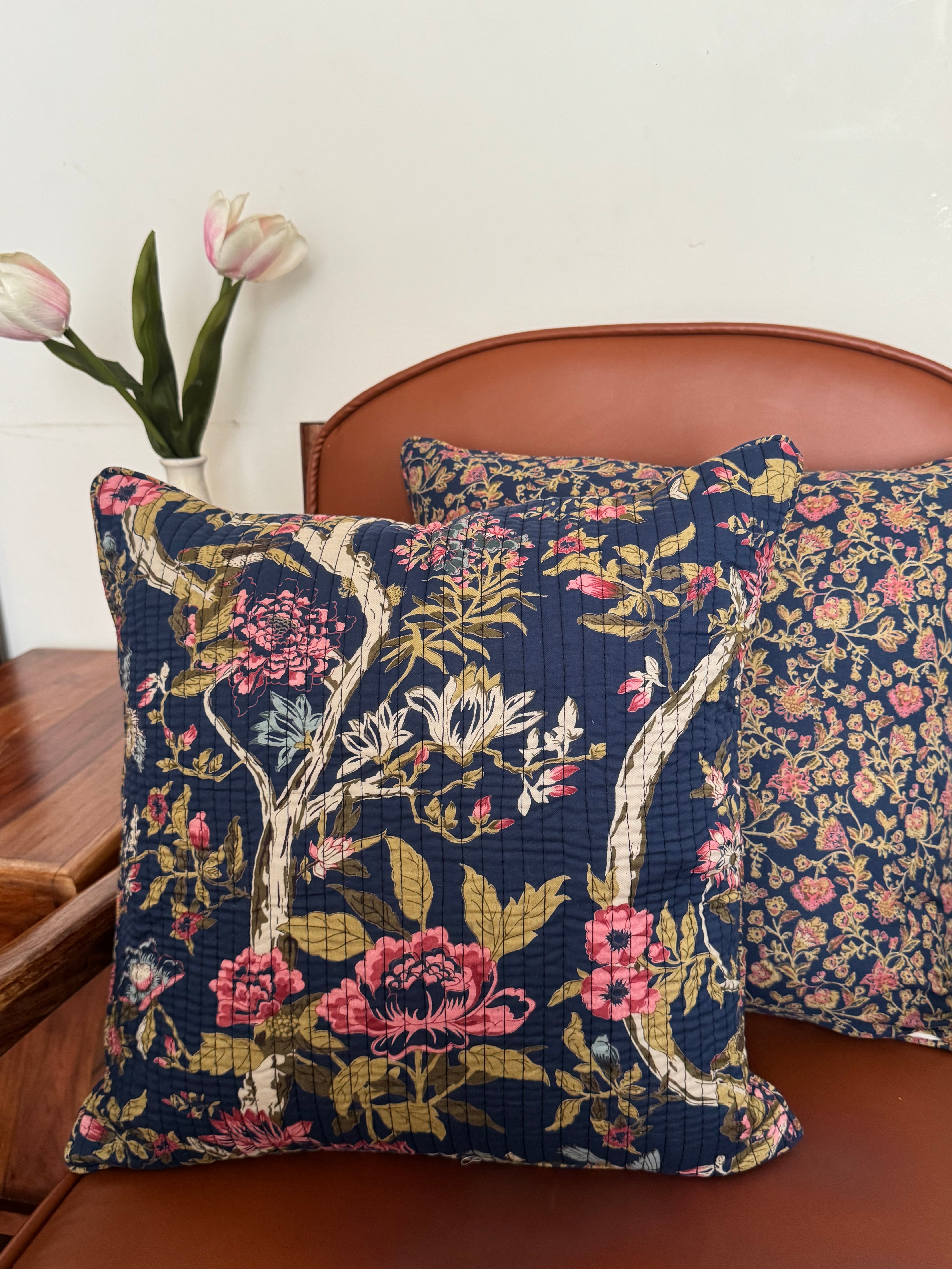 KANAK - SINGLE PIECE QUILTED 16 BY 16 INCHES CUSHION COVER