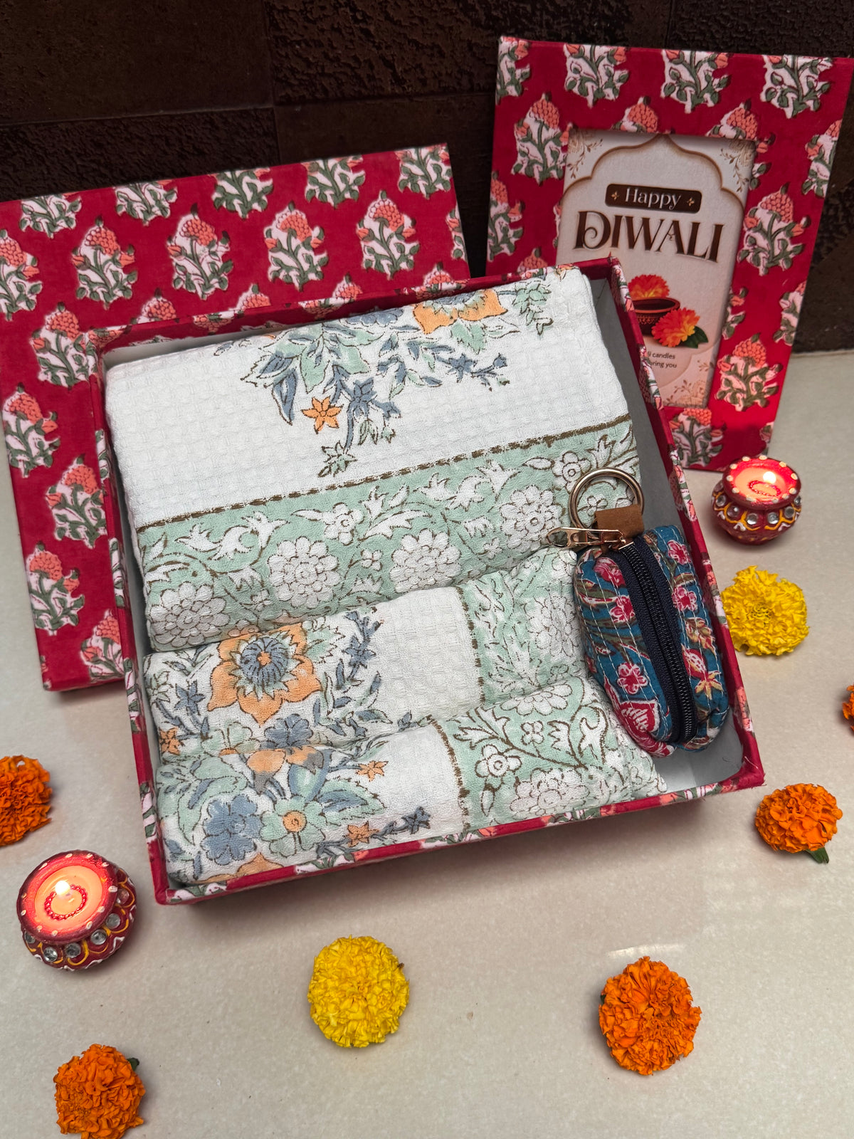 HANDBLOCK PRINTED GIFT BOX - BATH LINEN