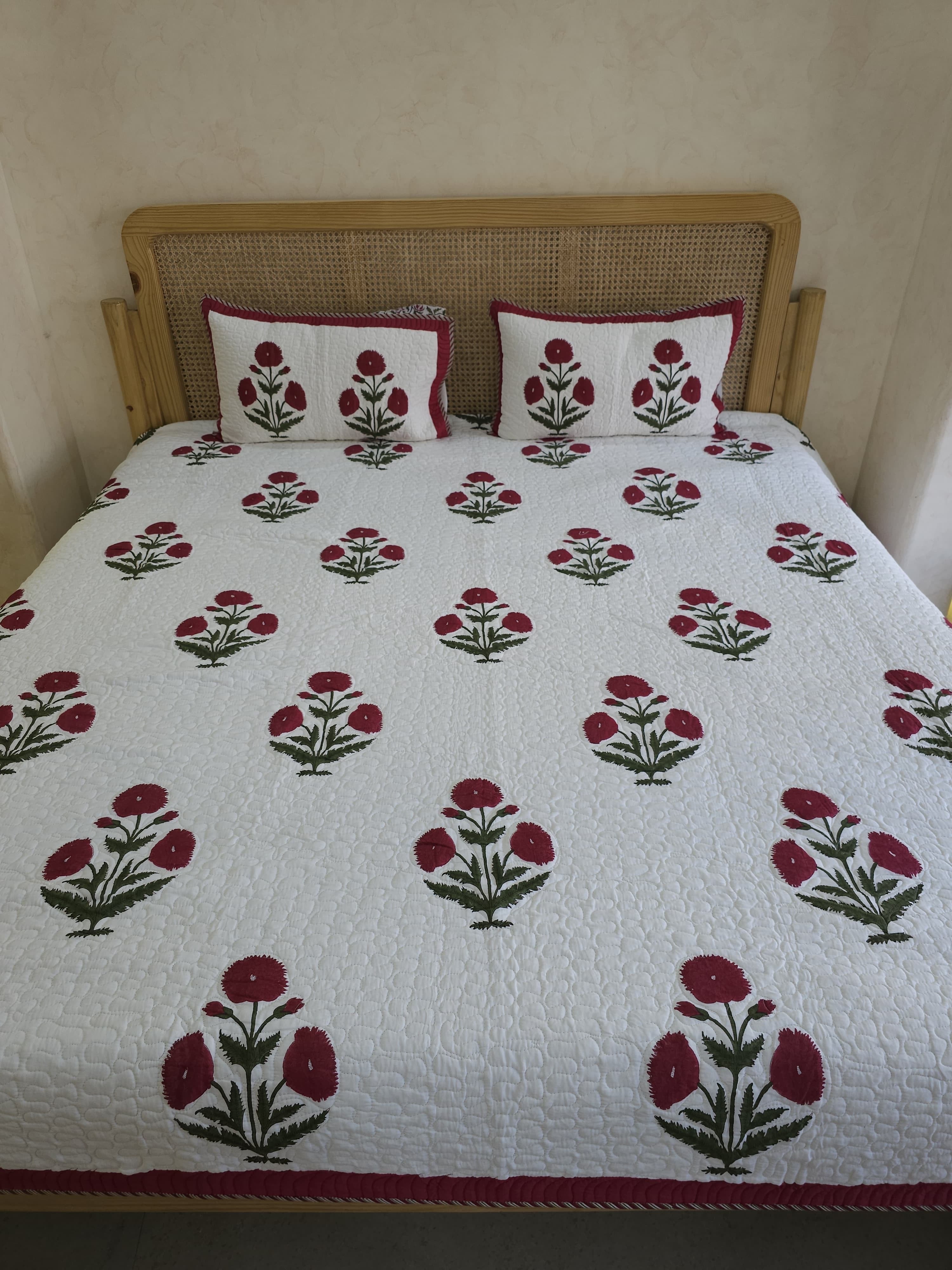 POPPY HANDBLOCK PRINTED REVERSIBLE QUILTED BEDCOVER 108*108