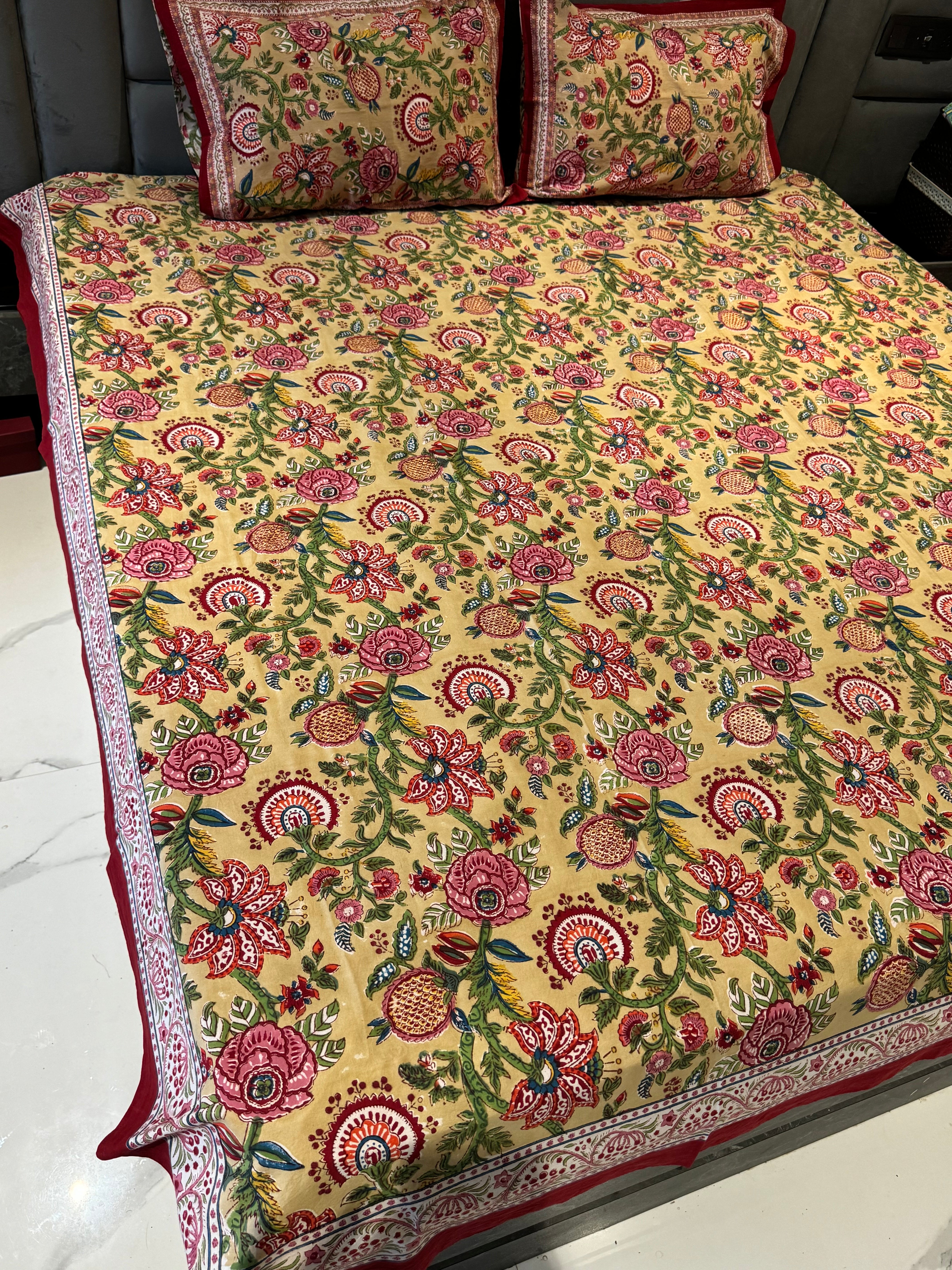 FESTIVE HAND BLOCK PRINTED BEDSHEET WITH TWO REVERSIBLE PILLOW COVERS