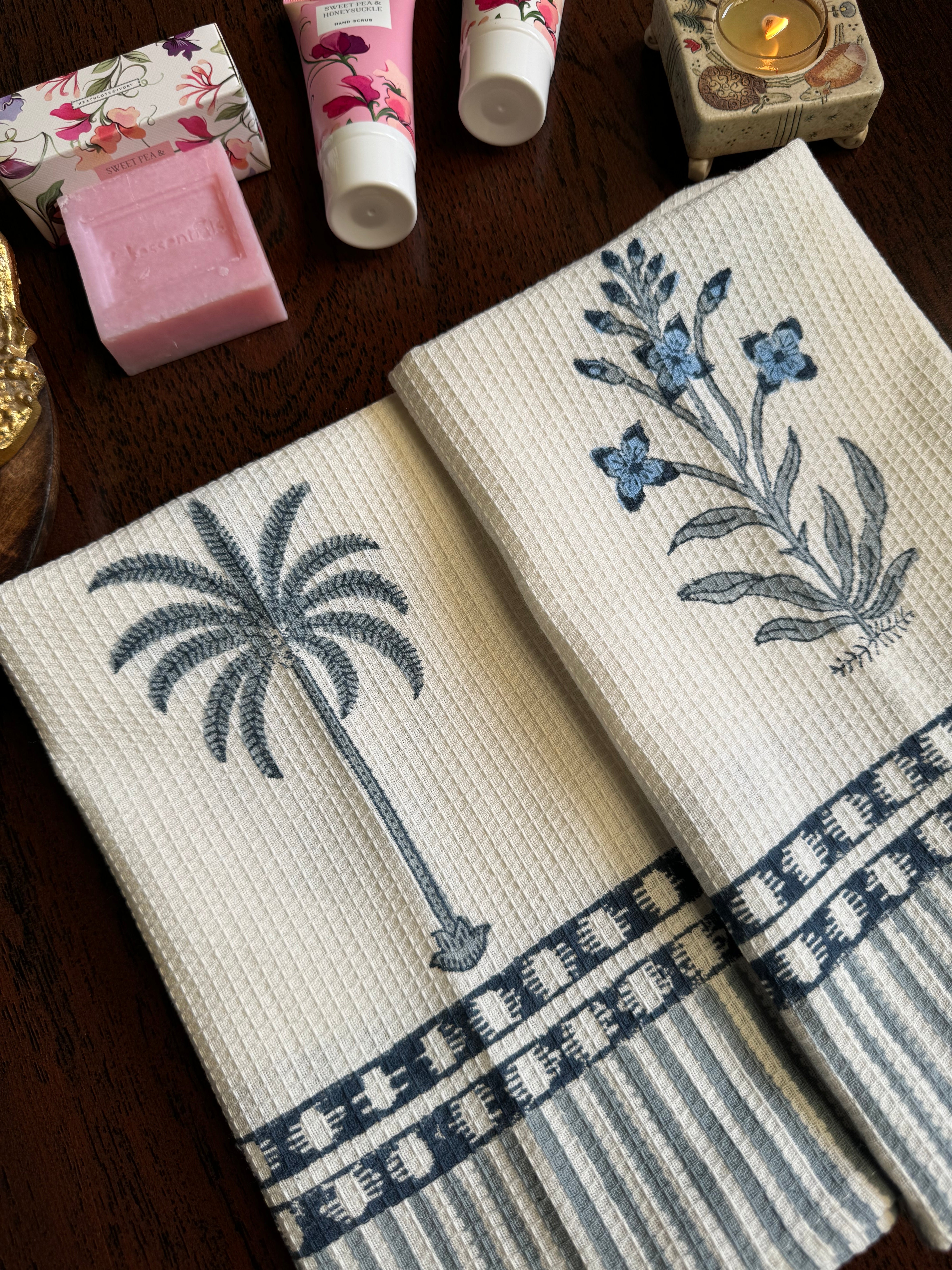 TROPICAL PALM HAND BLOCK PRINTED BODY & HAND TOWEL SET