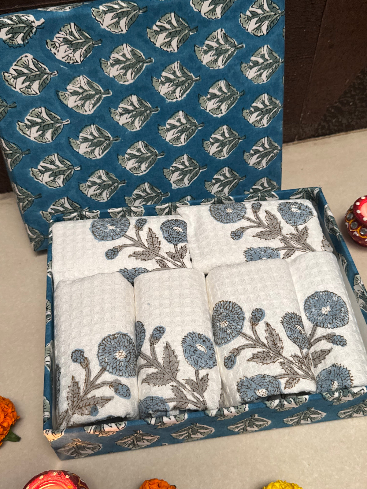 HANDBLOCK PRINTED GIFT BOX - FACE TOWEL SETS