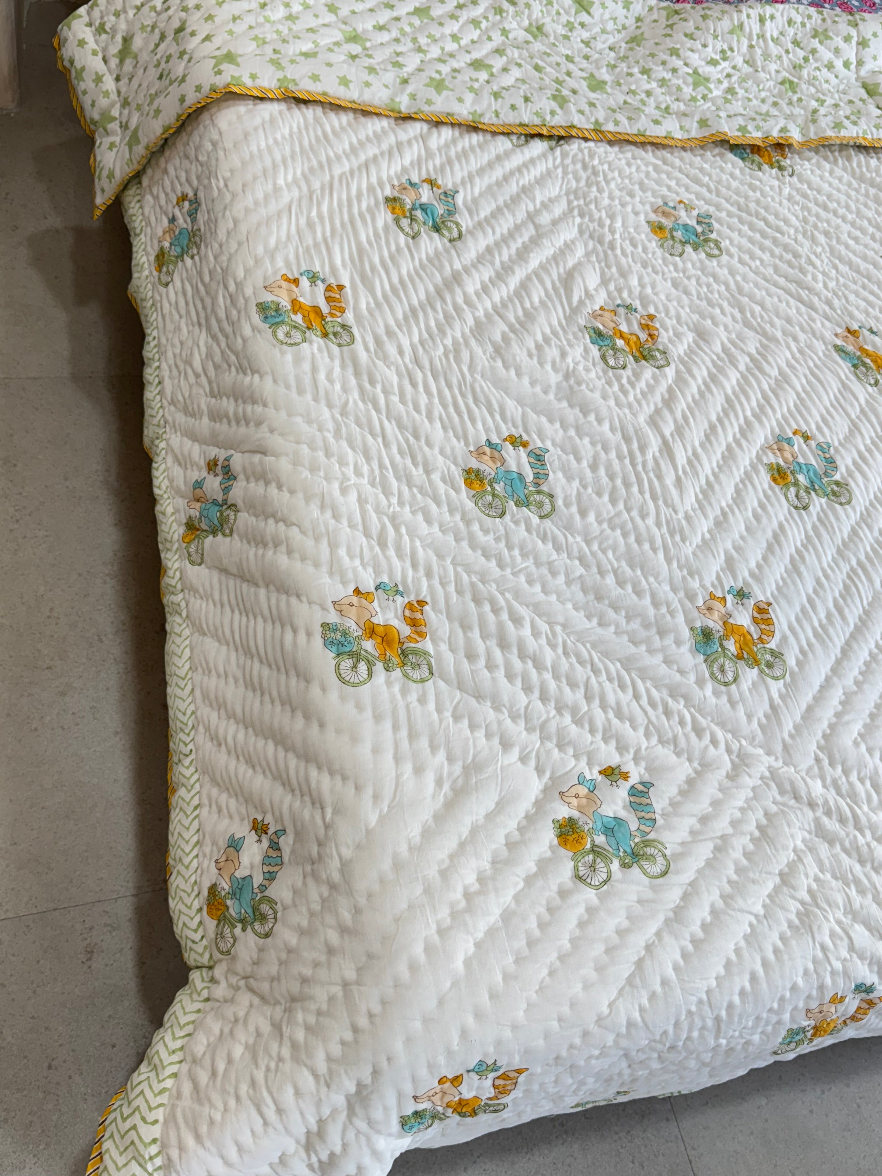 SINGLE BED HANDBLOCK PRINTED REVERSIBLE MULMUL KIDS QUILT (5 Years till Adult size)