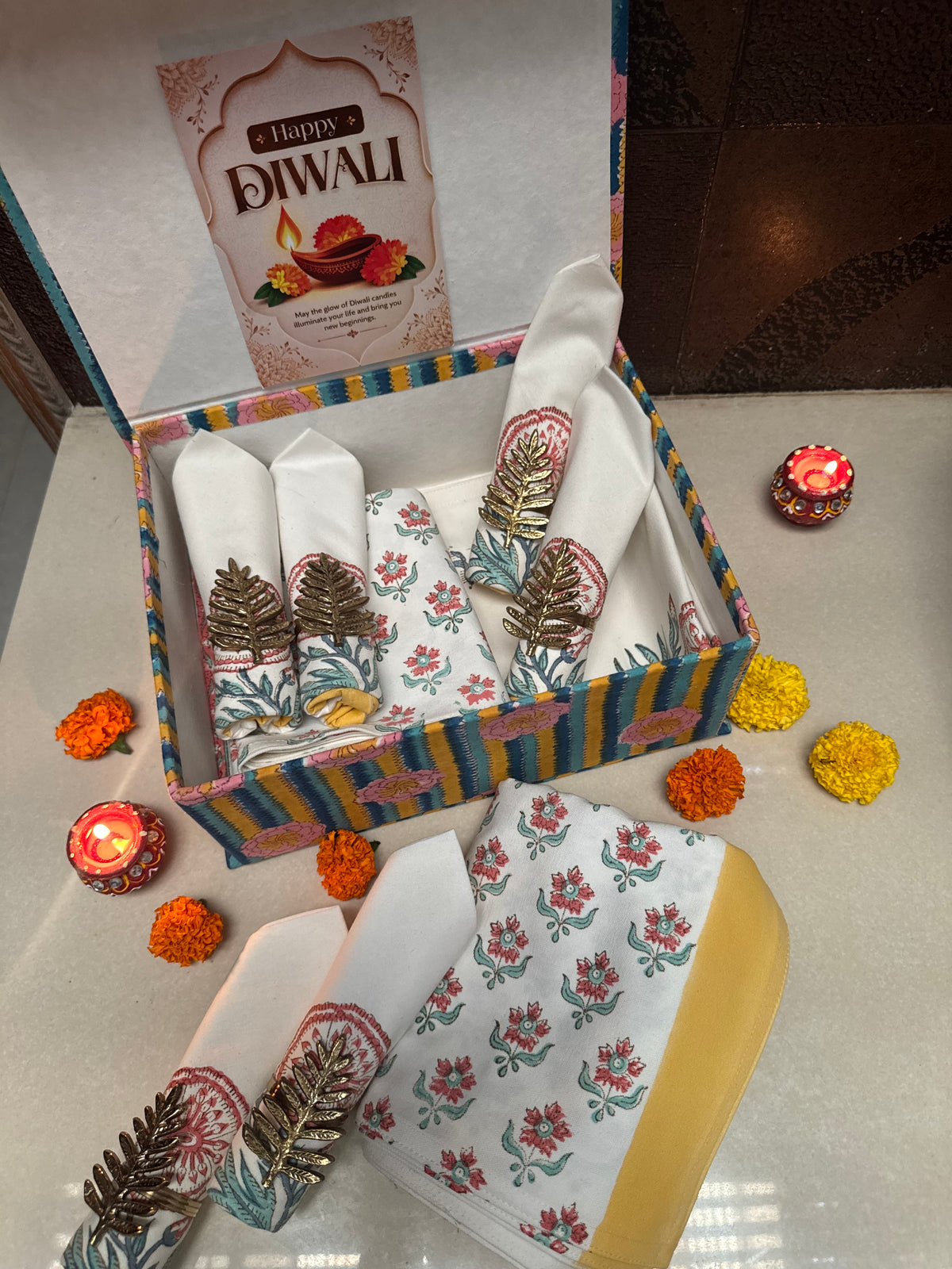 HAND BLOCK PRINTED GIFT BOX - TABLE LINEN