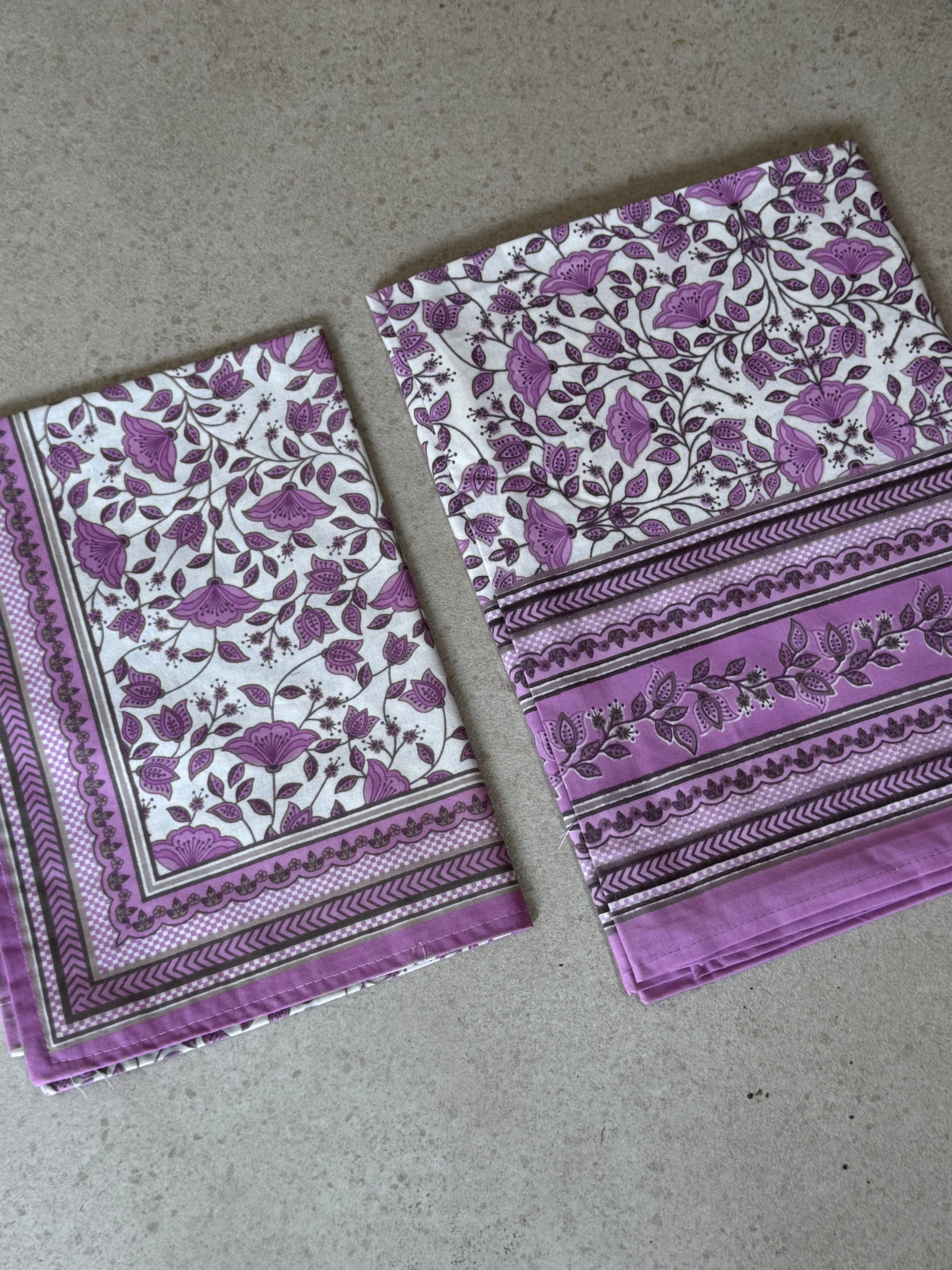 SHALIMAR SINGLE BEDSHEET WITH ONE PILLOW COVER