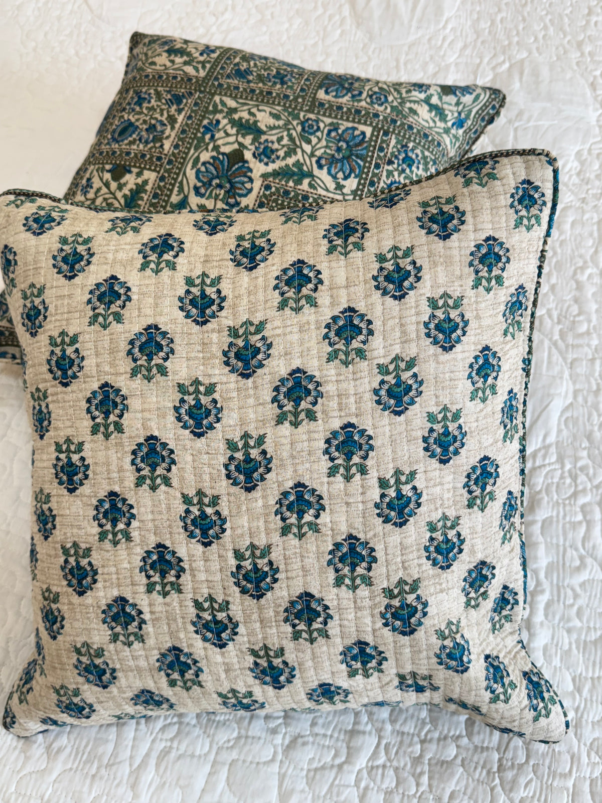 KANAK - SINGLE PIECE QUILTED 16 BY 16 INCHES CUSHION COVERS
