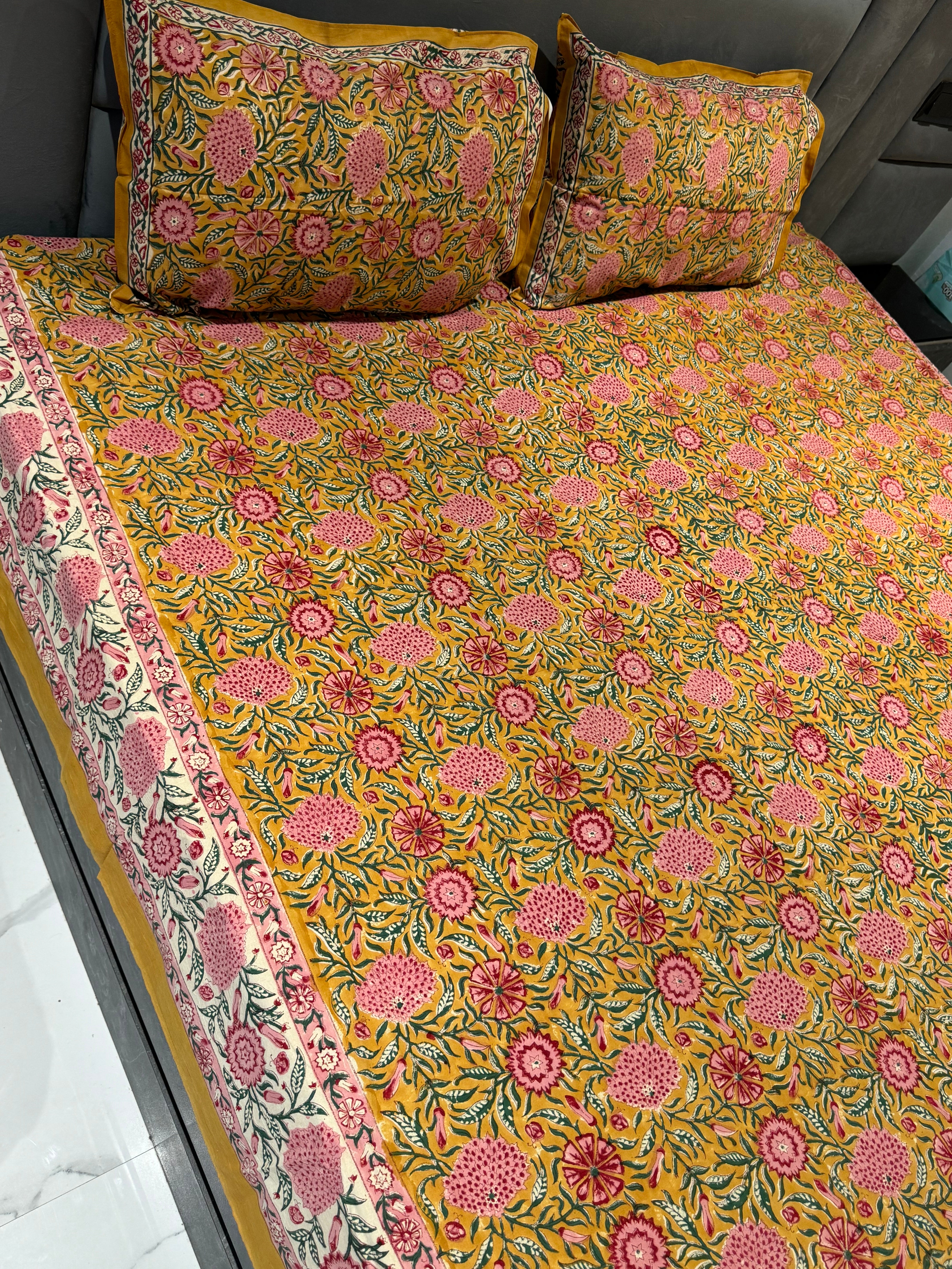 FESTIVE HAND BLOCK PRINTED BEDSHEET WITH TWO REVERSIBLE PILLOW COVERS