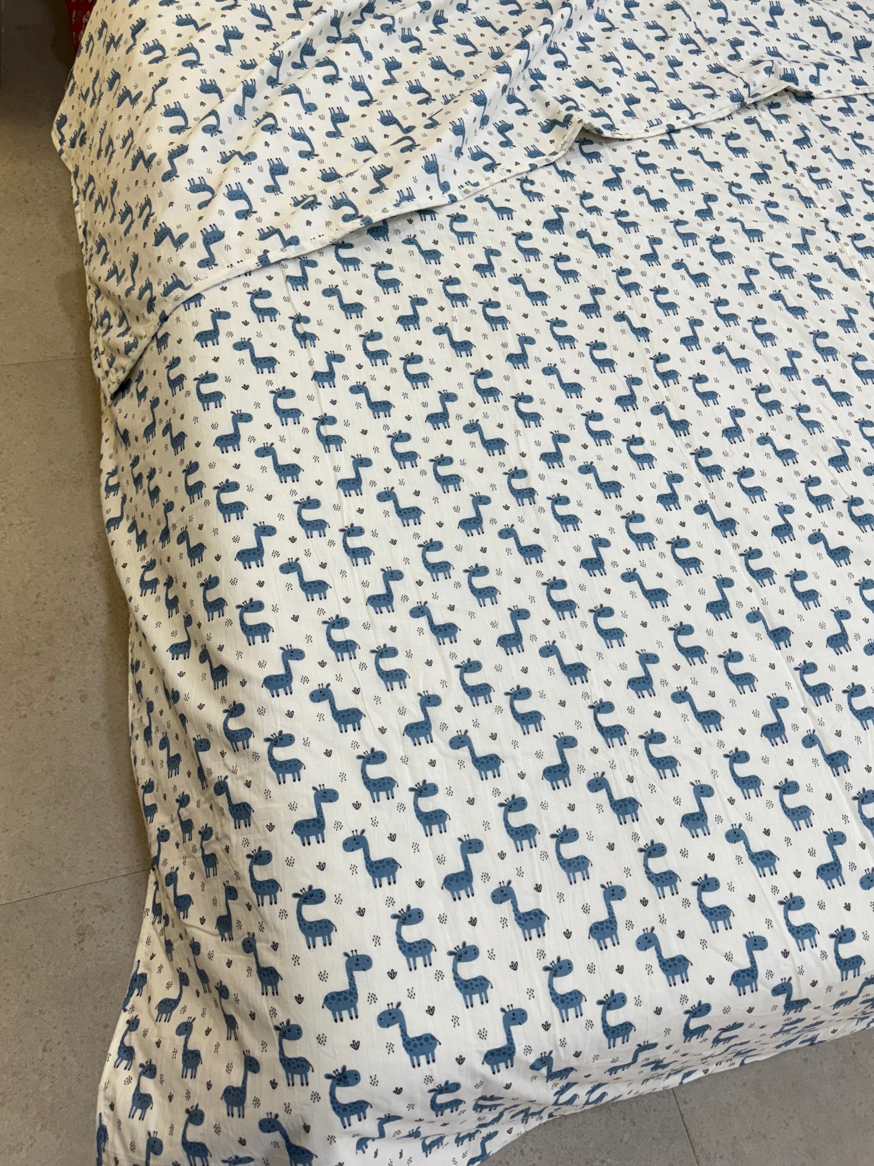 REVERSIBLE MULMUL DOHAR - 60 by 90 Inches