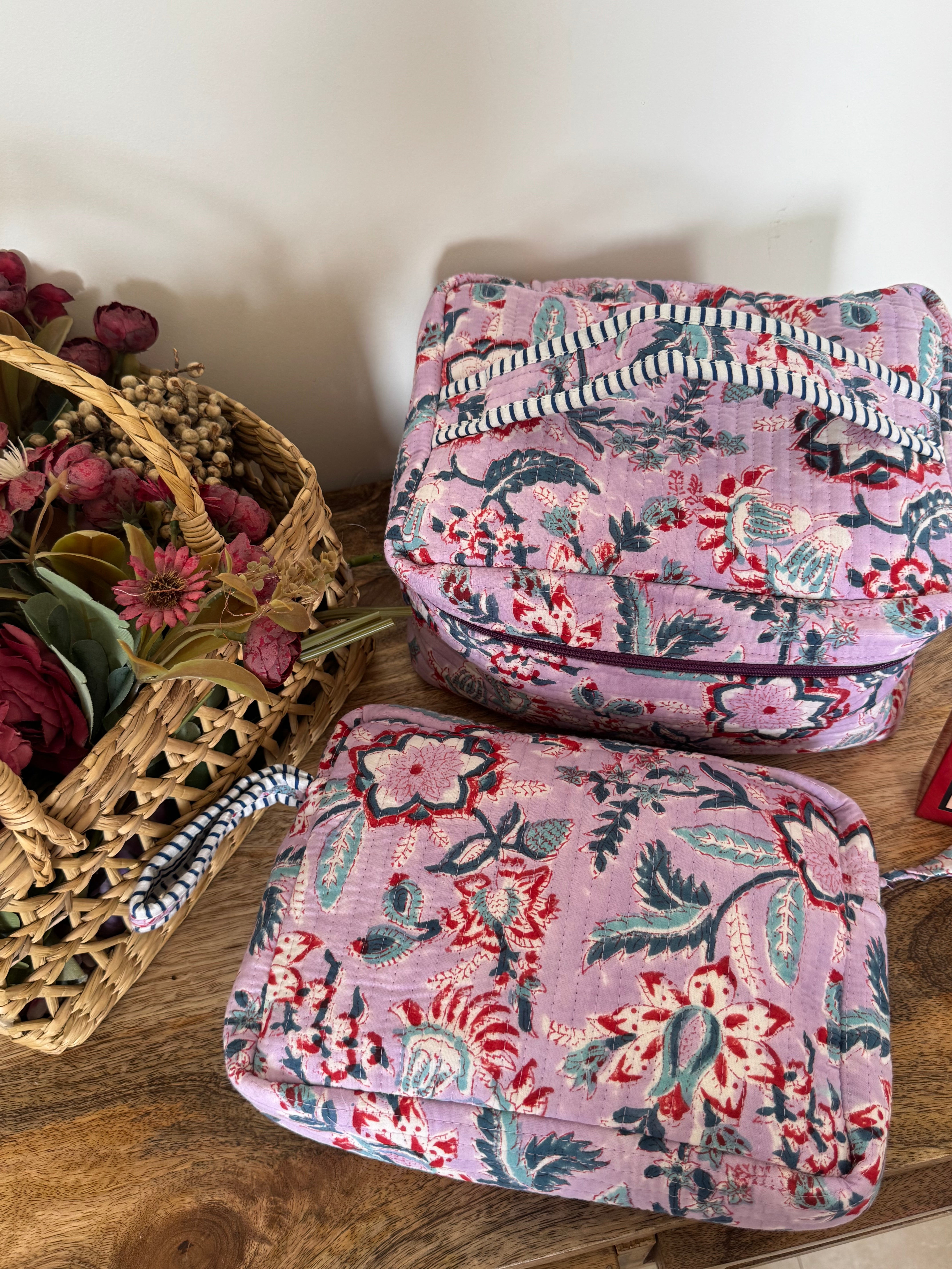 VANITY BAG & TRAVEL POUCH COMBO SET