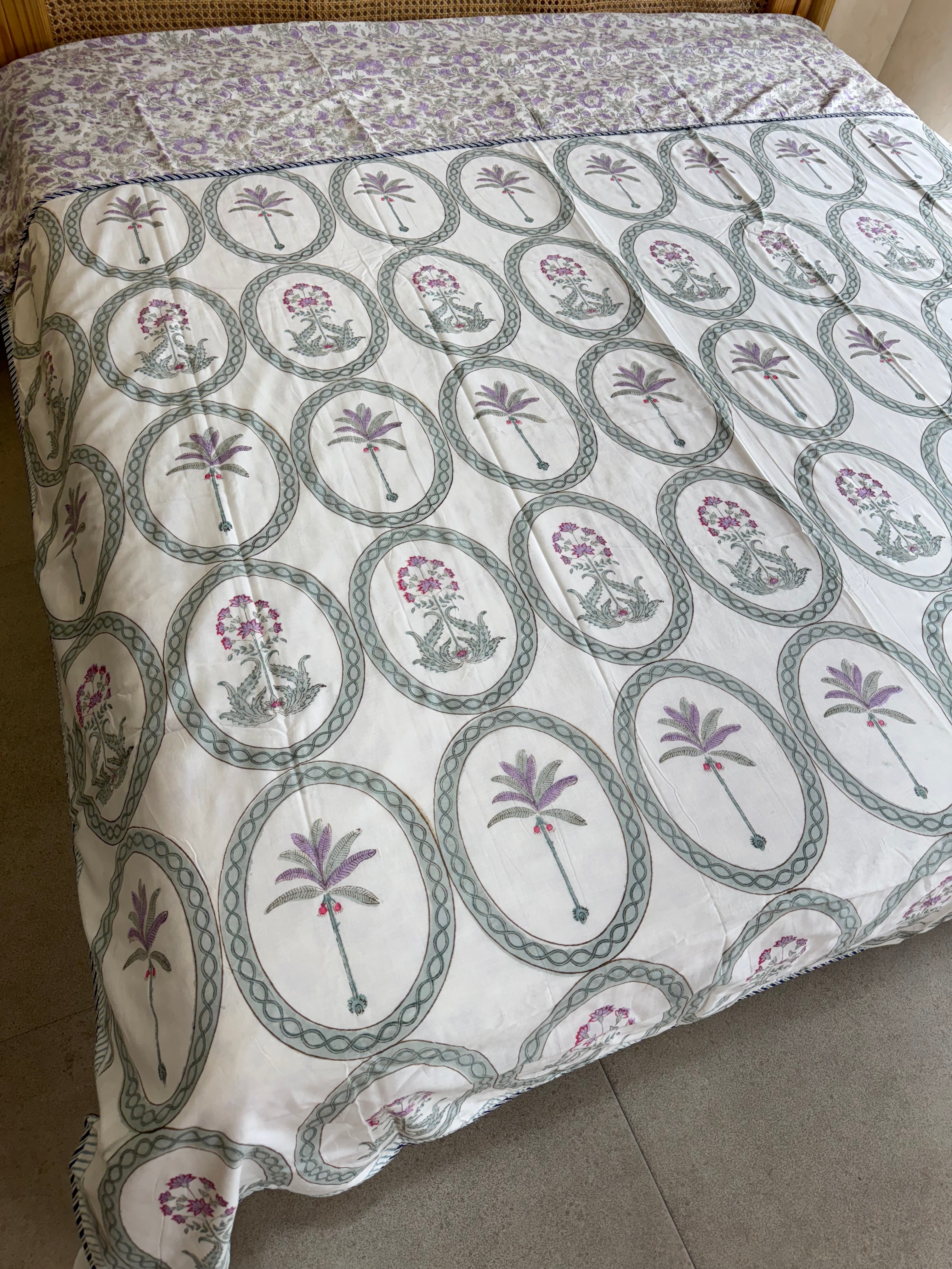 DOUBLE BED HANDBLOCK PRINTED REVERSIBLE MULMUL DOHAR