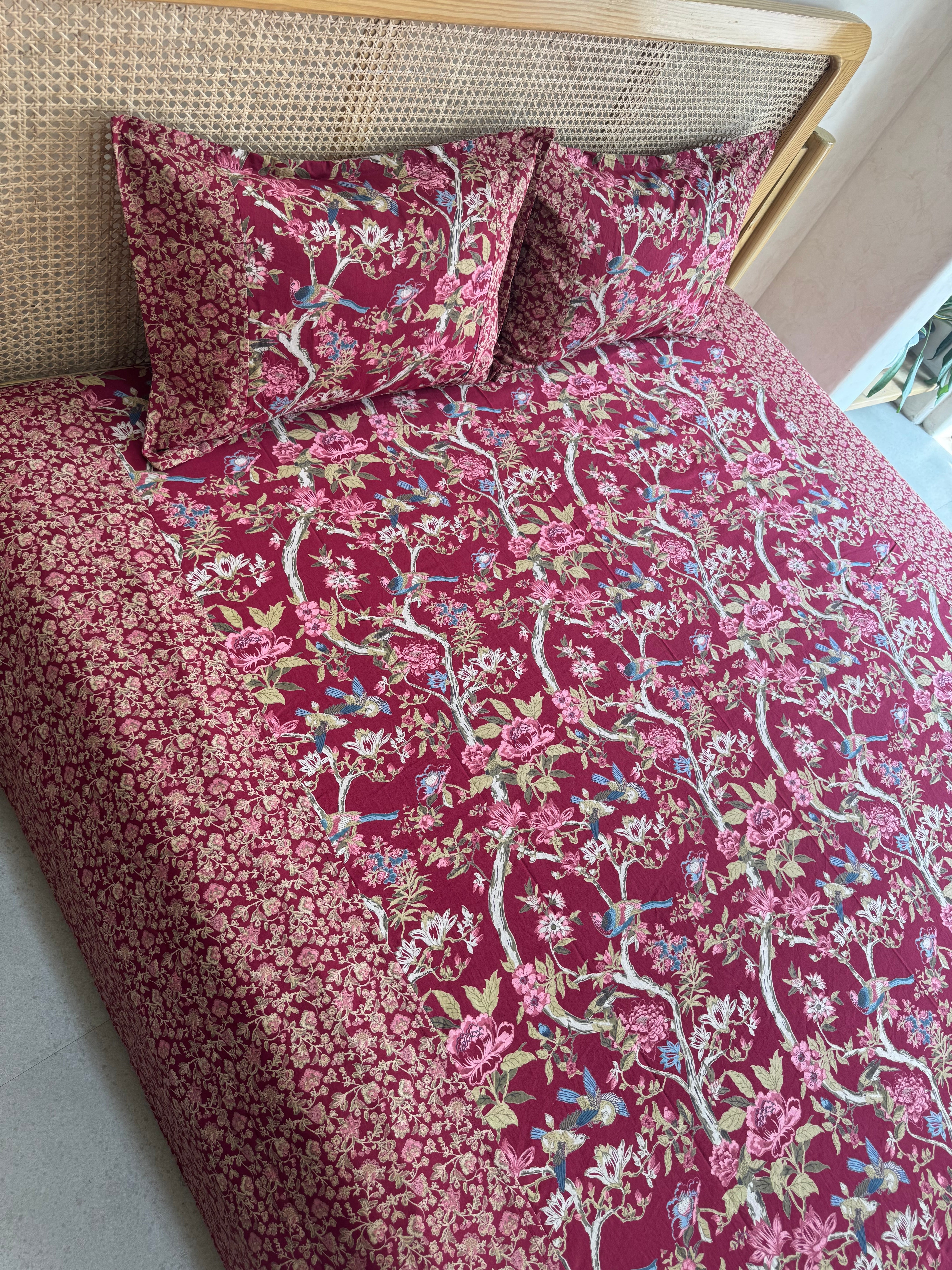 KANAK BEDSHEET WITH TWO PILLOW CASES